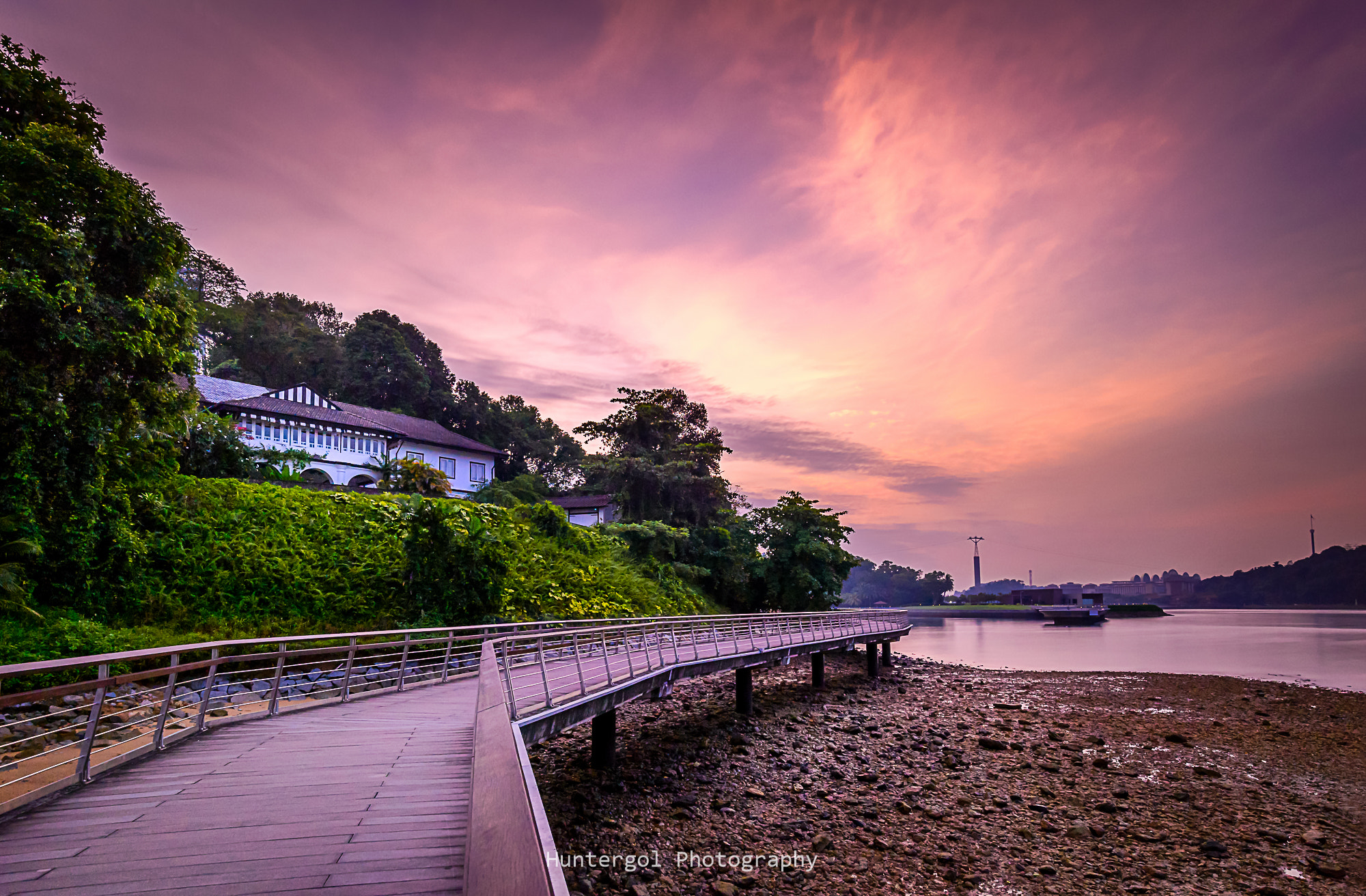 Nikon AF-S Nikkor 16-35mm F4G ED VR sample photo. Dawn in the warter walk way photography