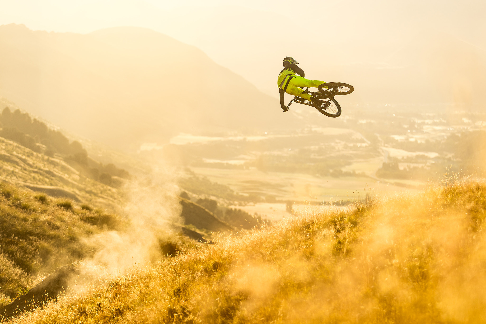 Canon EF 70-200mm F2.8L USM sample photo. Coronet peak photography
