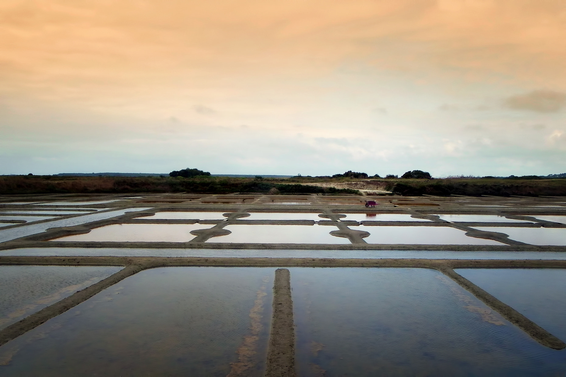 Pentax X90 sample photo. Guérande (loire-atlantique - france), marais salants, 2011 photography