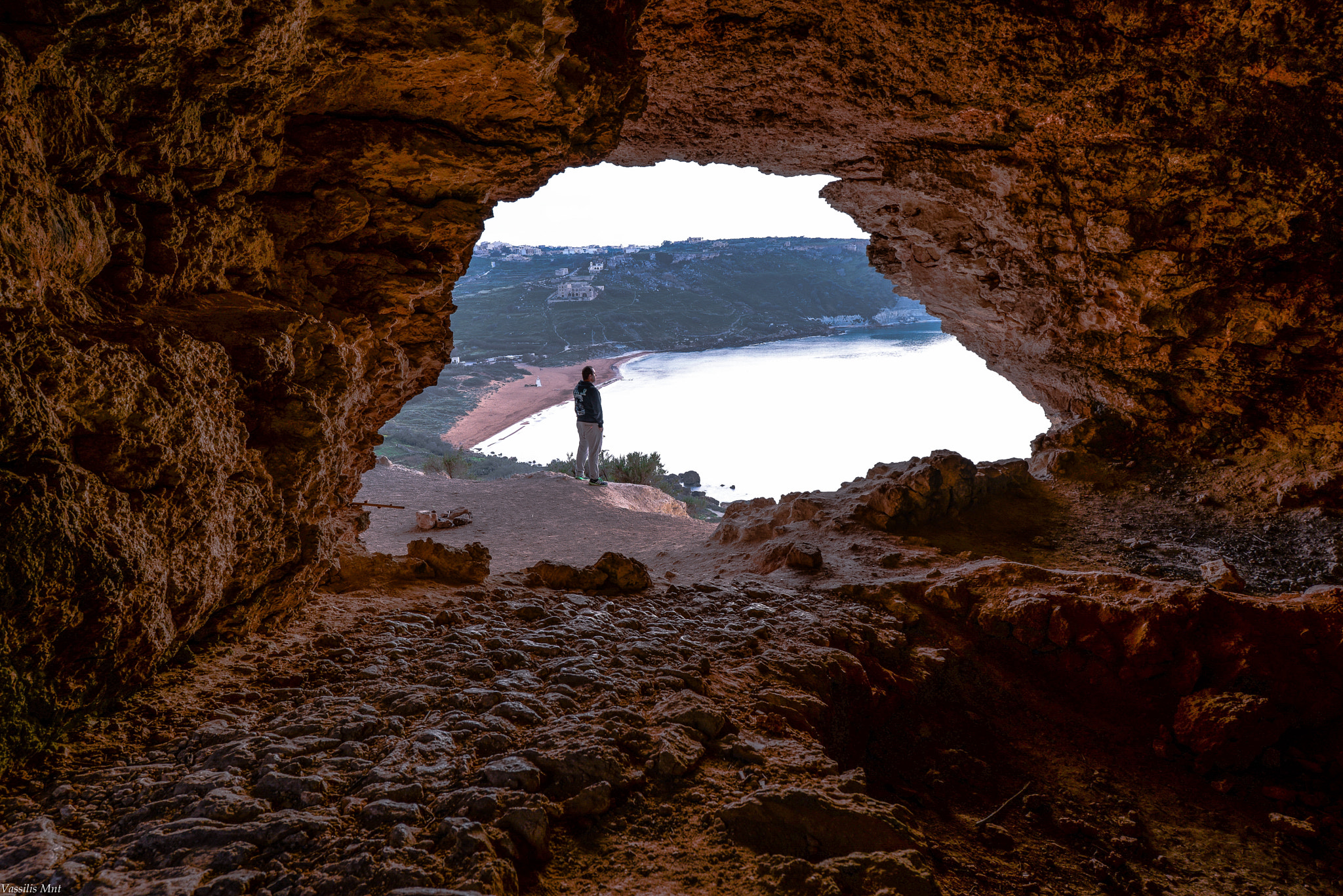 Nikon AF-S Nikkor 14-24mm F2.8G ED sample photo. Ramla beach cave...gozo island photography