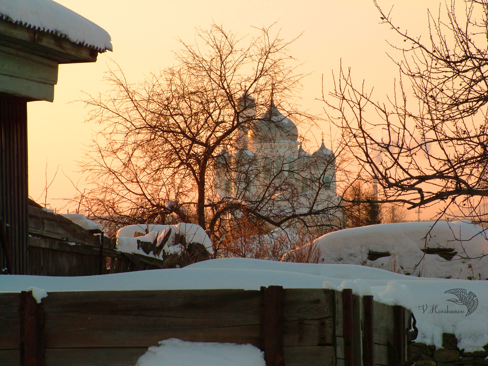 Fujifilm FinePix S7000 sample photo. Золото храма. / the gold of the temple. photography