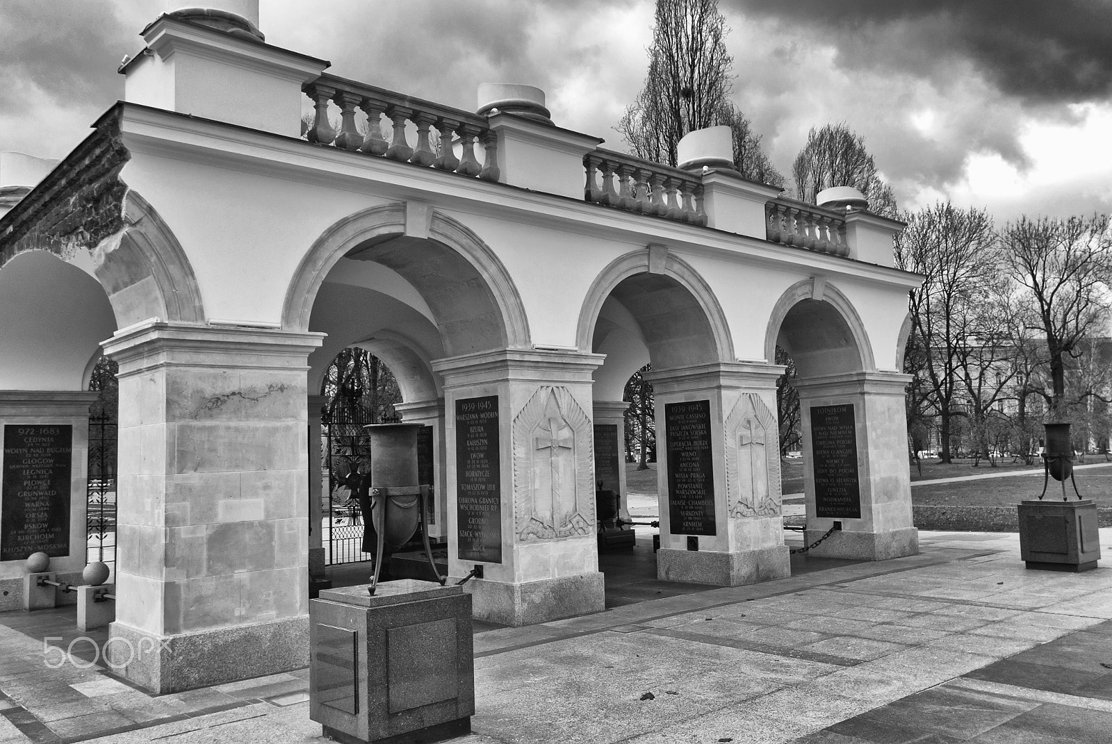 Pentax K200D sample photo. Monument of the unknown soldier photography