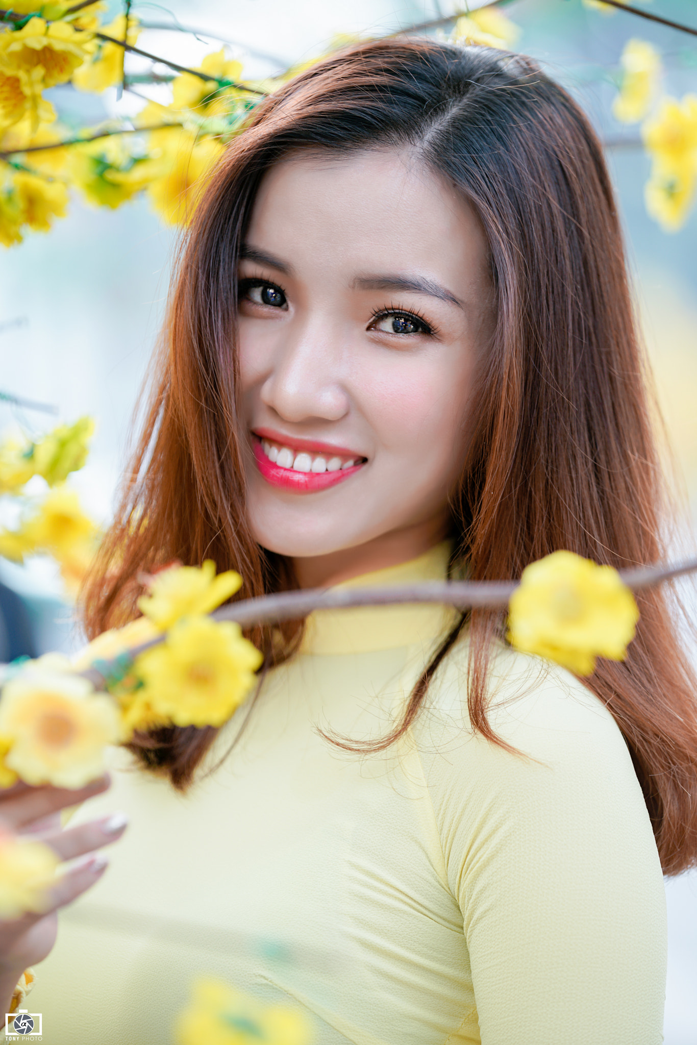 Sigma 70-200mm F2.8 EX DG HSM APO Macro sample photo. Thuỷ tiên photography