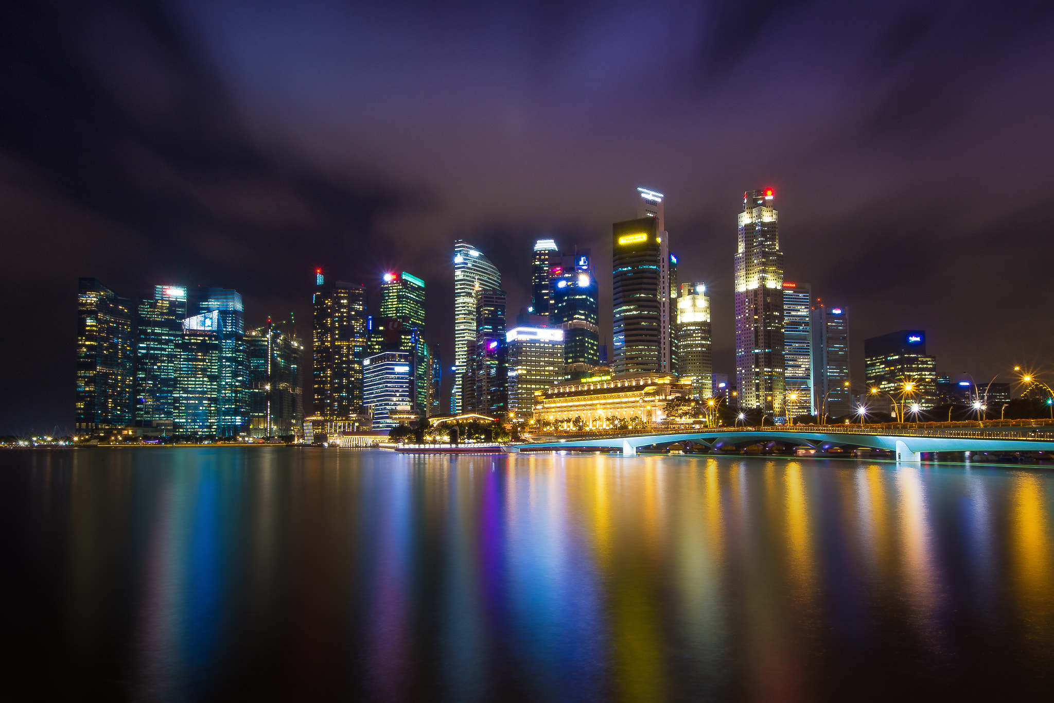 Sigma 8-16mm F4.5-5.6 DC HSM sample photo. Singapore skyscraper photography