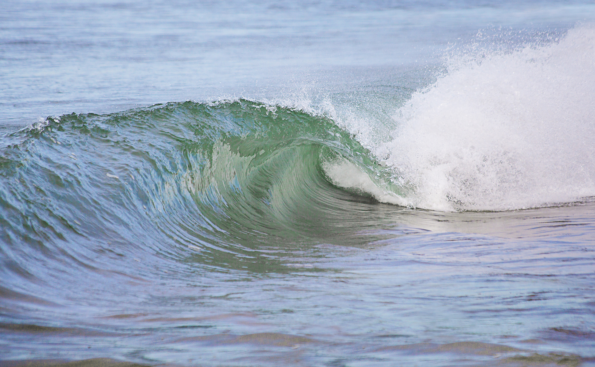 Canon EF 70-300mm F4-5.6 IS USM sample photo. Mini wave photography