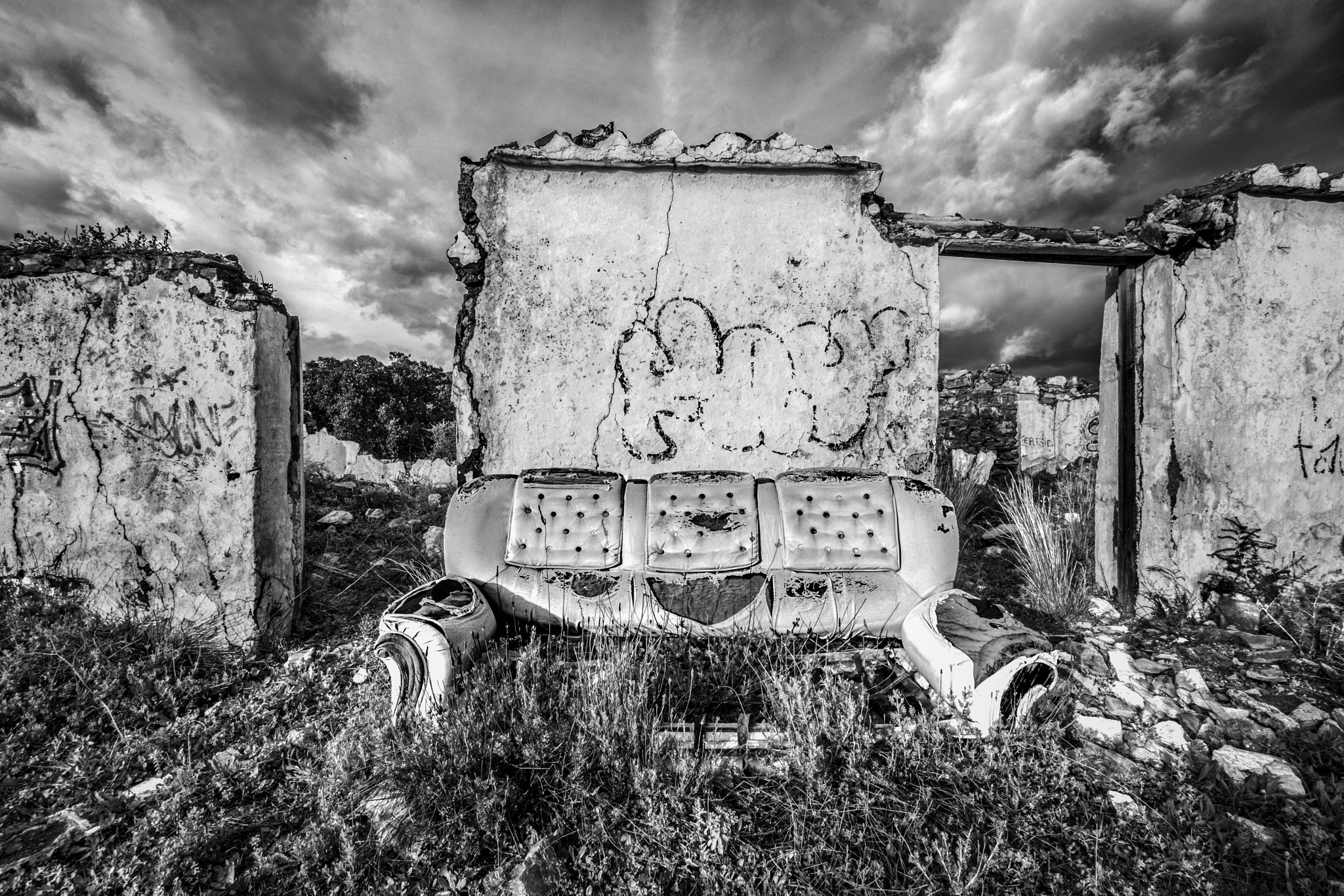 Sigma 10-20mm F3.5 EX DC HSM sample photo. Casa vieja photography