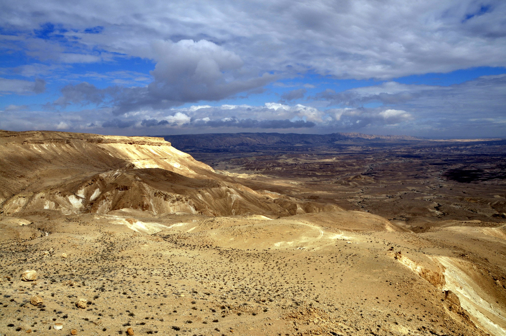 Sigma 18-200mm F3.5-6.3 DC OS HSM sample photo. Valley of zin photography