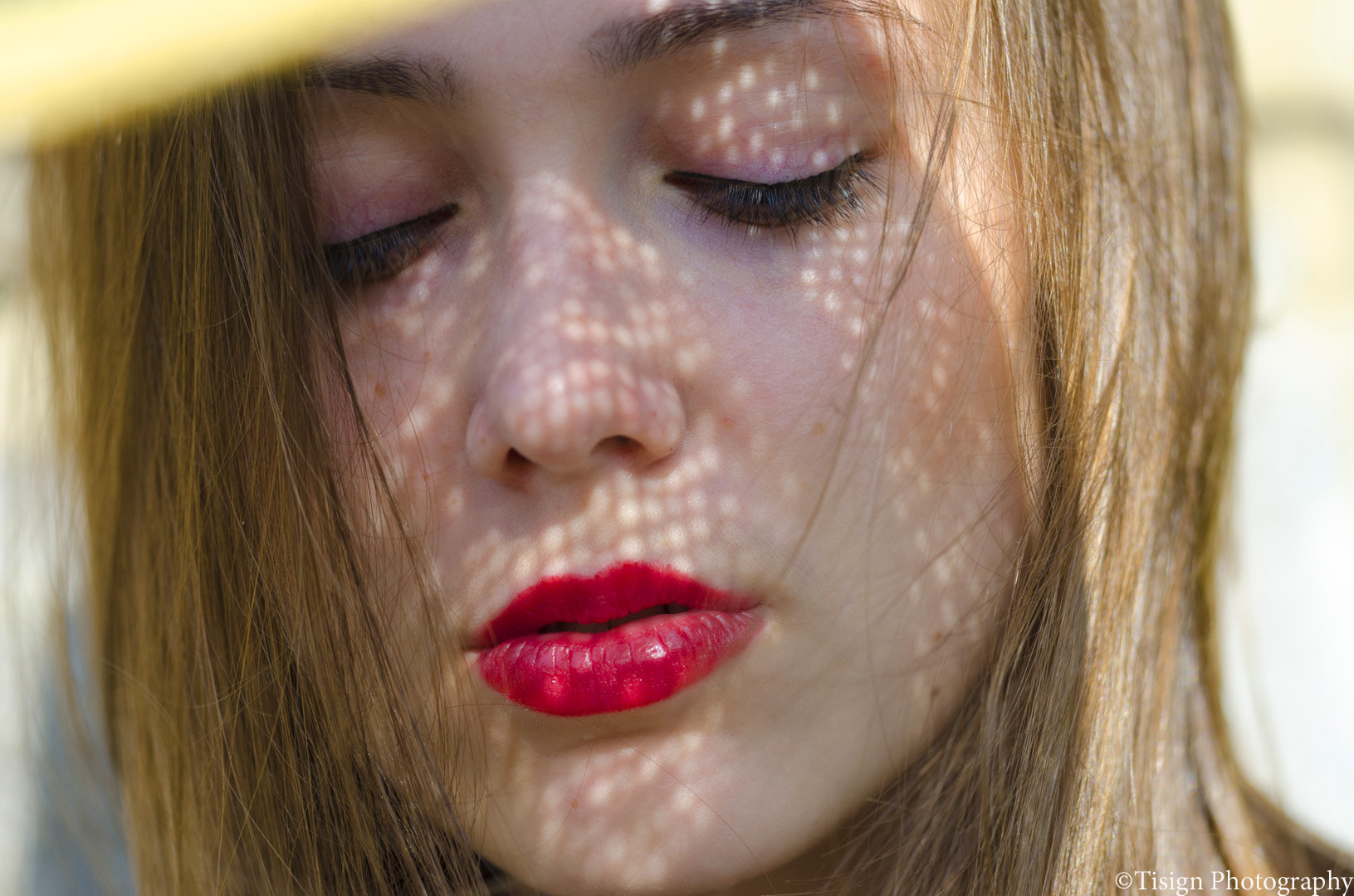 Sigma 150mm F2.8 EX DG Macro HSM sample photo. Innocence photography