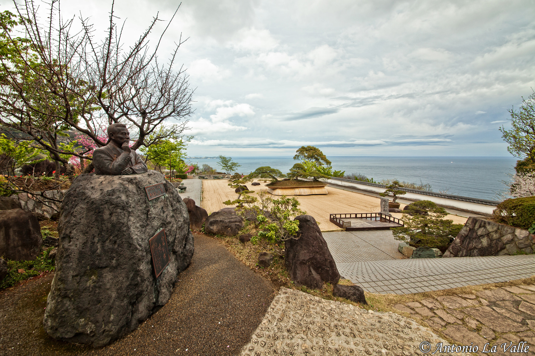 Sigma 12-24mm F4.5-5.6 II DG HSM sample photo. Akao herb and rose garden photography