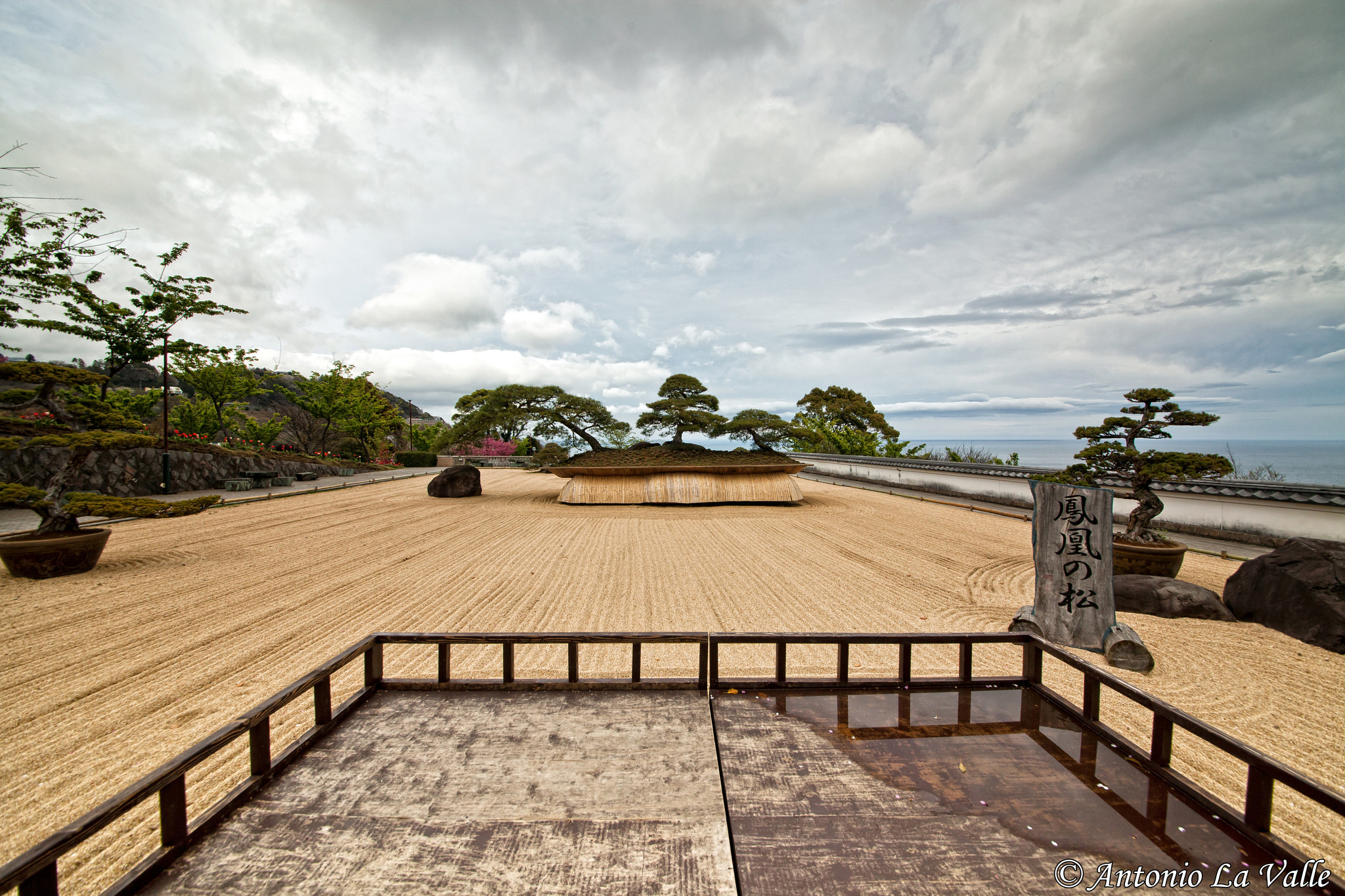 Sigma 12-24mm F4.5-5.6 II DG HSM sample photo. Akao herb and rose garden photography