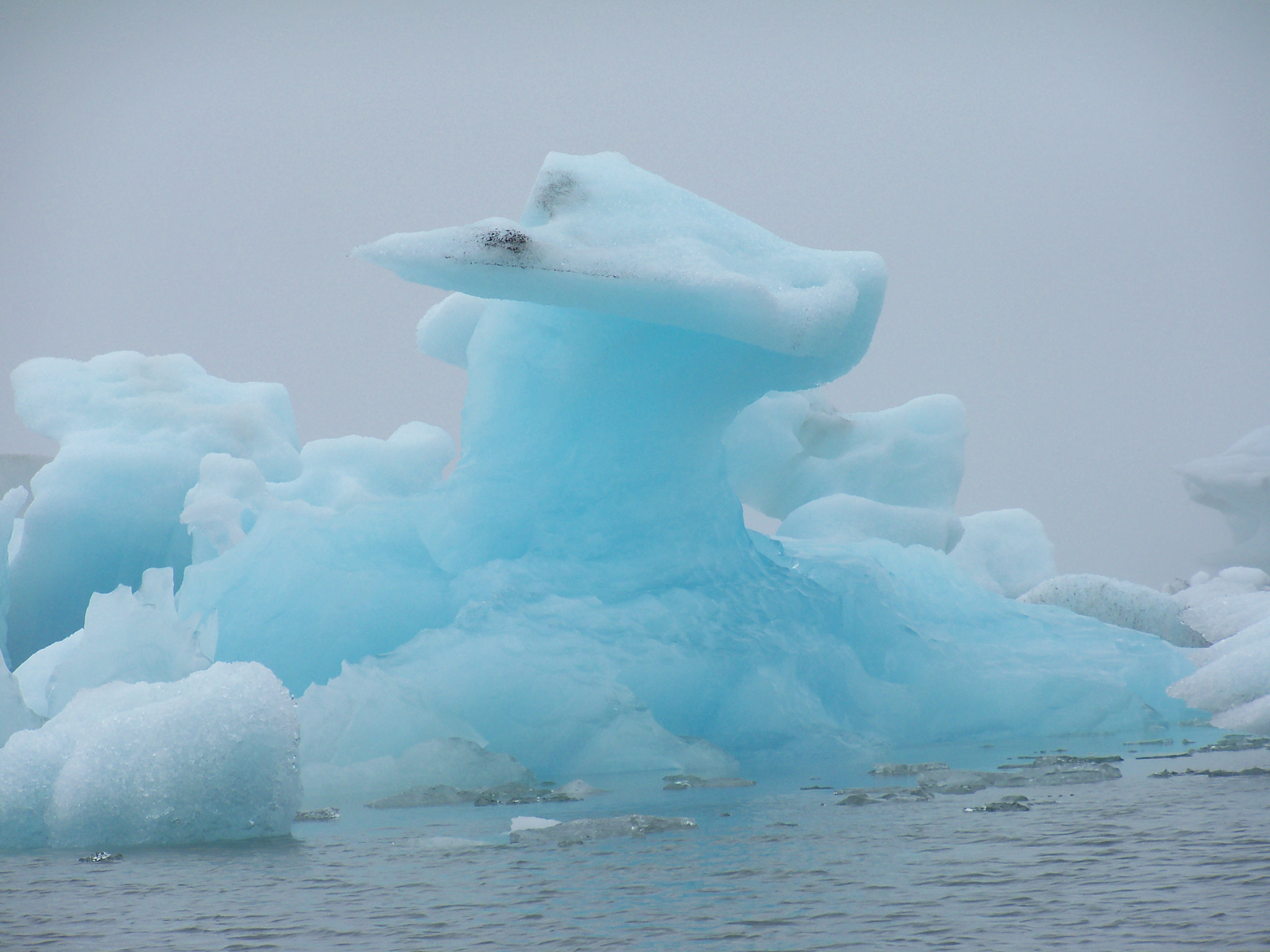 Kodak EasyShare Z915 sample photo. Floating ice 3 photography