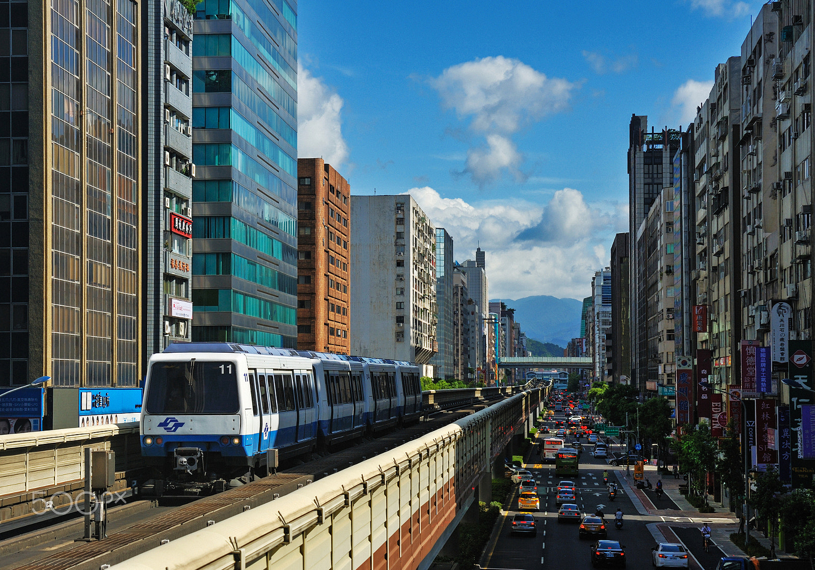 Nikon D700 sample photo. Taipei metro photography