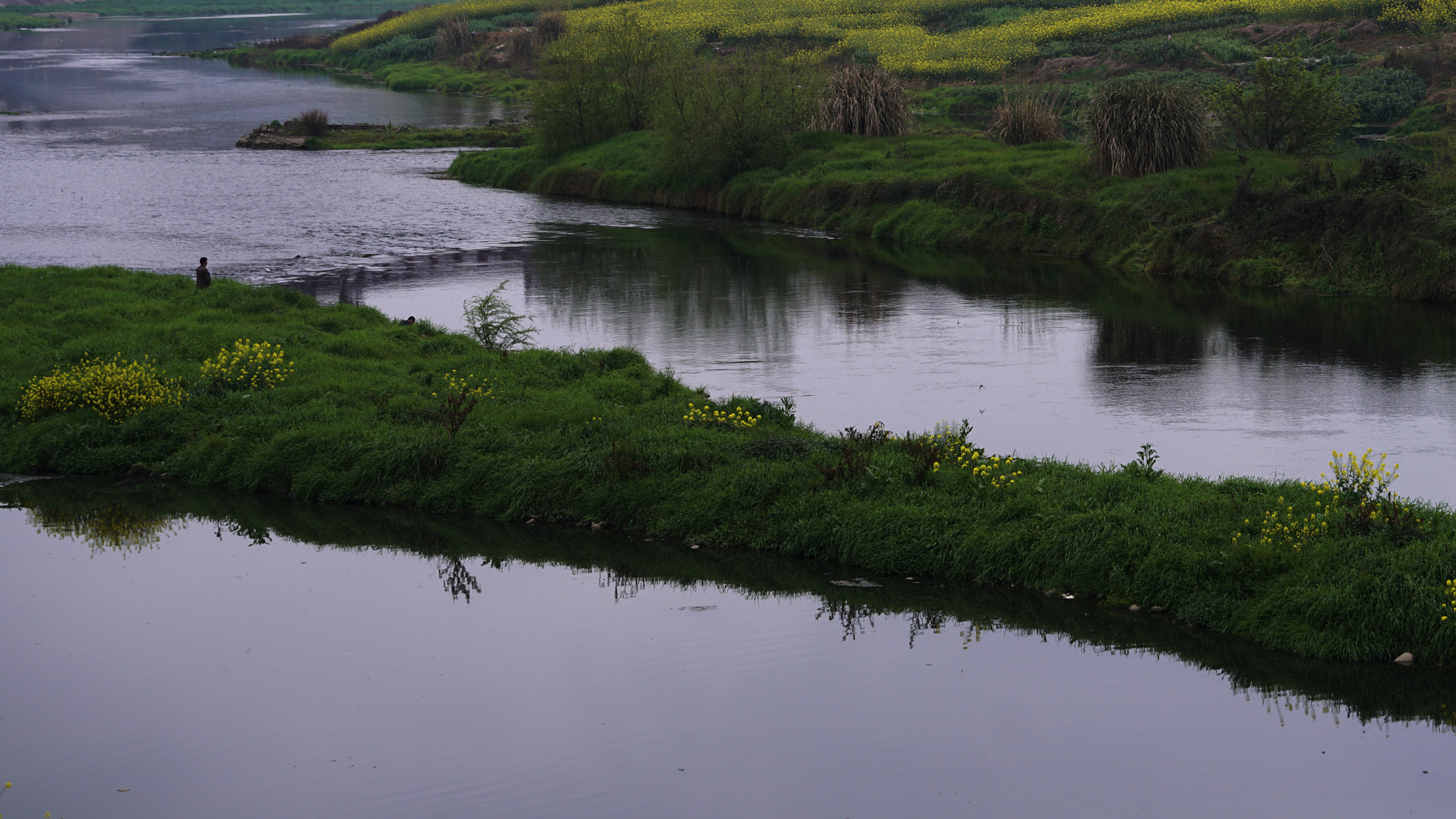 Sony FE 70-200mm F2.8 GM OSS sample photo. Landscape of village 02 photography