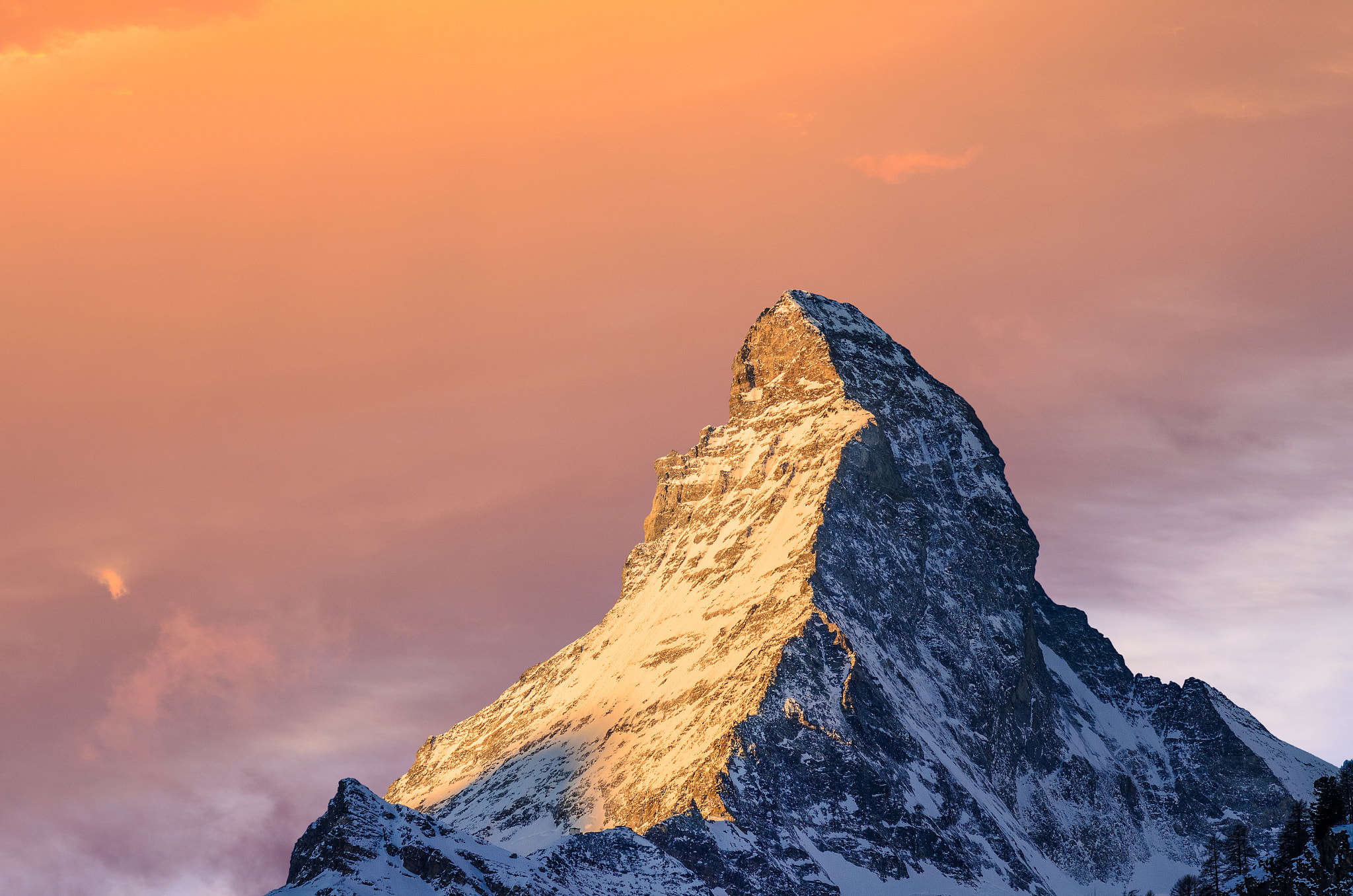 Nikon AF-S Micro-Nikkor 105mm F2.8G IF-ED VR sample photo. Horu-the mighty mountaim photography