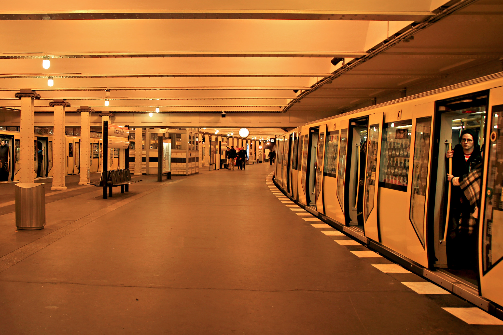 Canon EOS 60D sample photo. Yellow underground - berlin photography