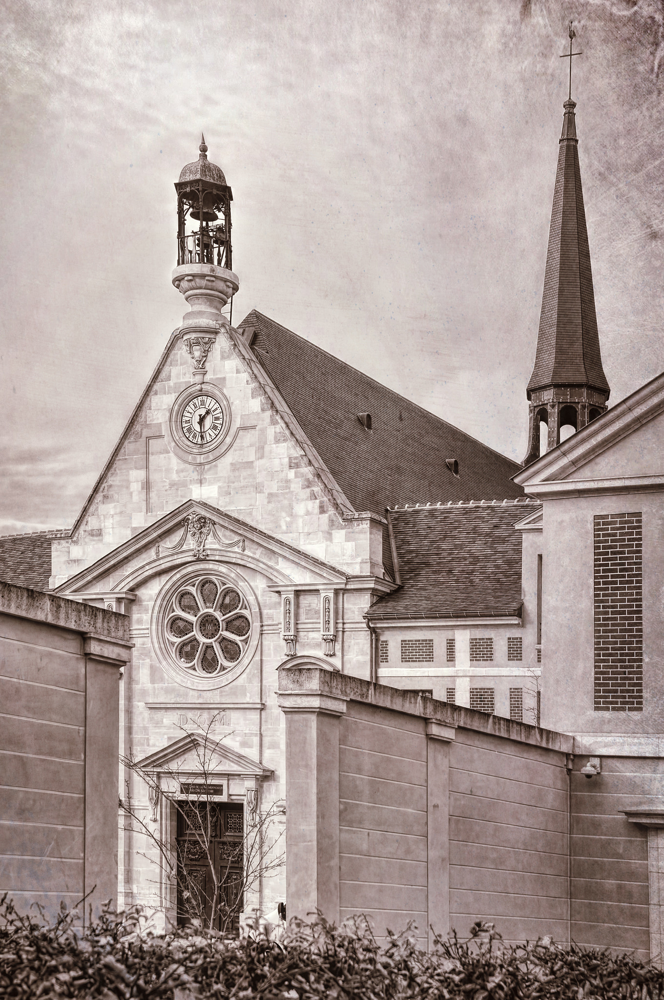 Nikon D90 sample photo. Convent photography