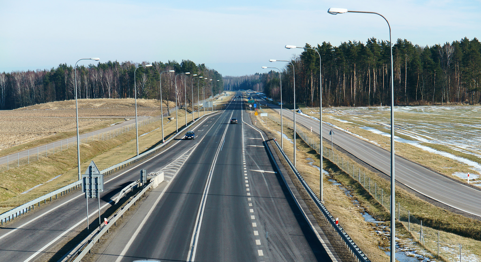 Sony Alpha NEX-3N sample photo. Highway, road, transportation, drive, city, landscape, way, natu photography