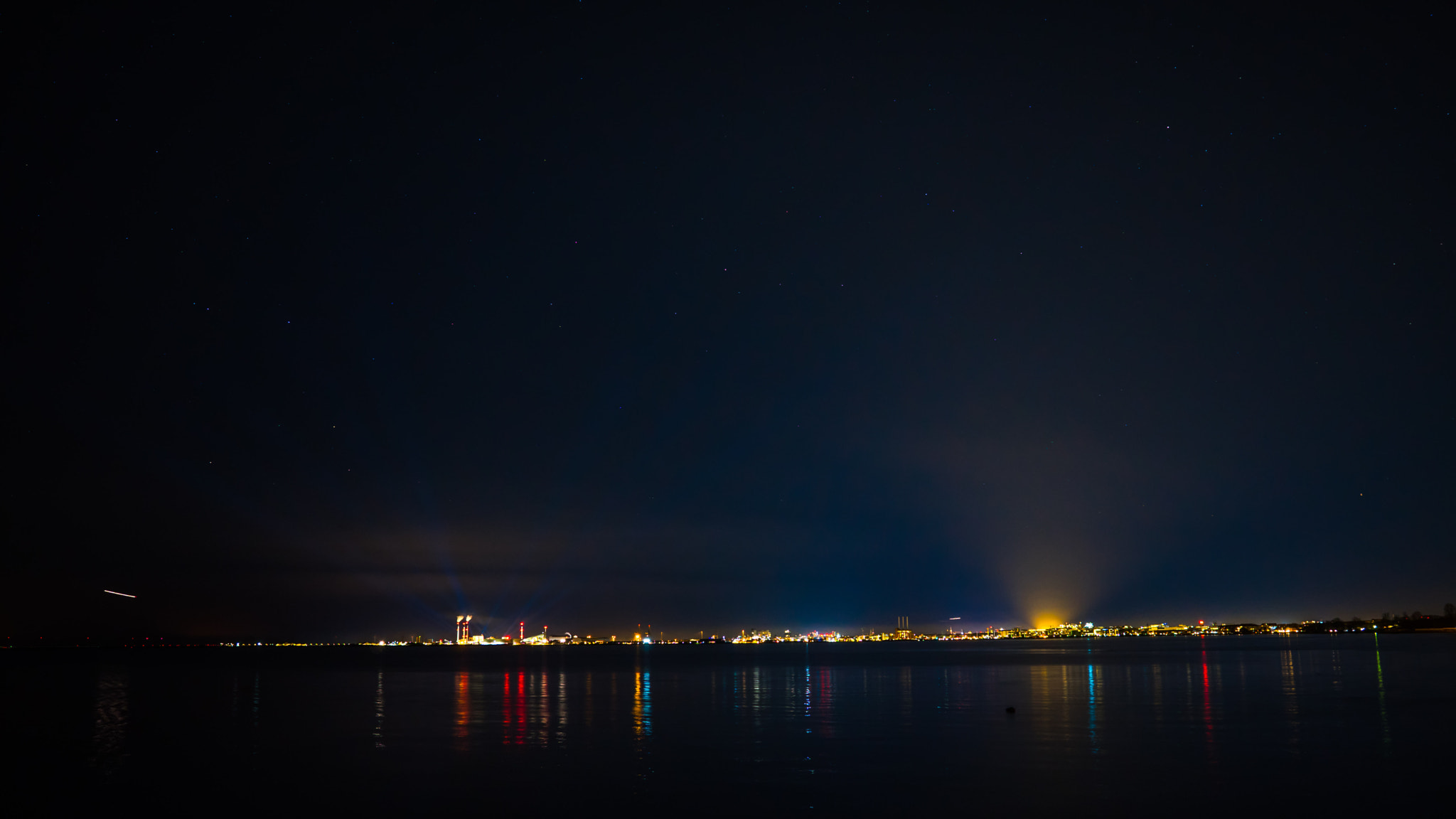 Sony a6300 + Sigma 19mm F2.8 EX DN sample photo. Stars at "skovshoved havn" photography