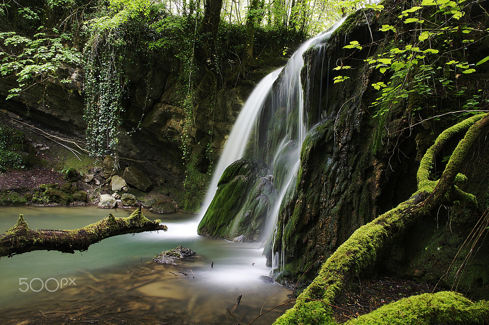 Canon EOS 40D + Canon EF-S 17-85mm F4-5.6 IS USM sample photo. Water photography