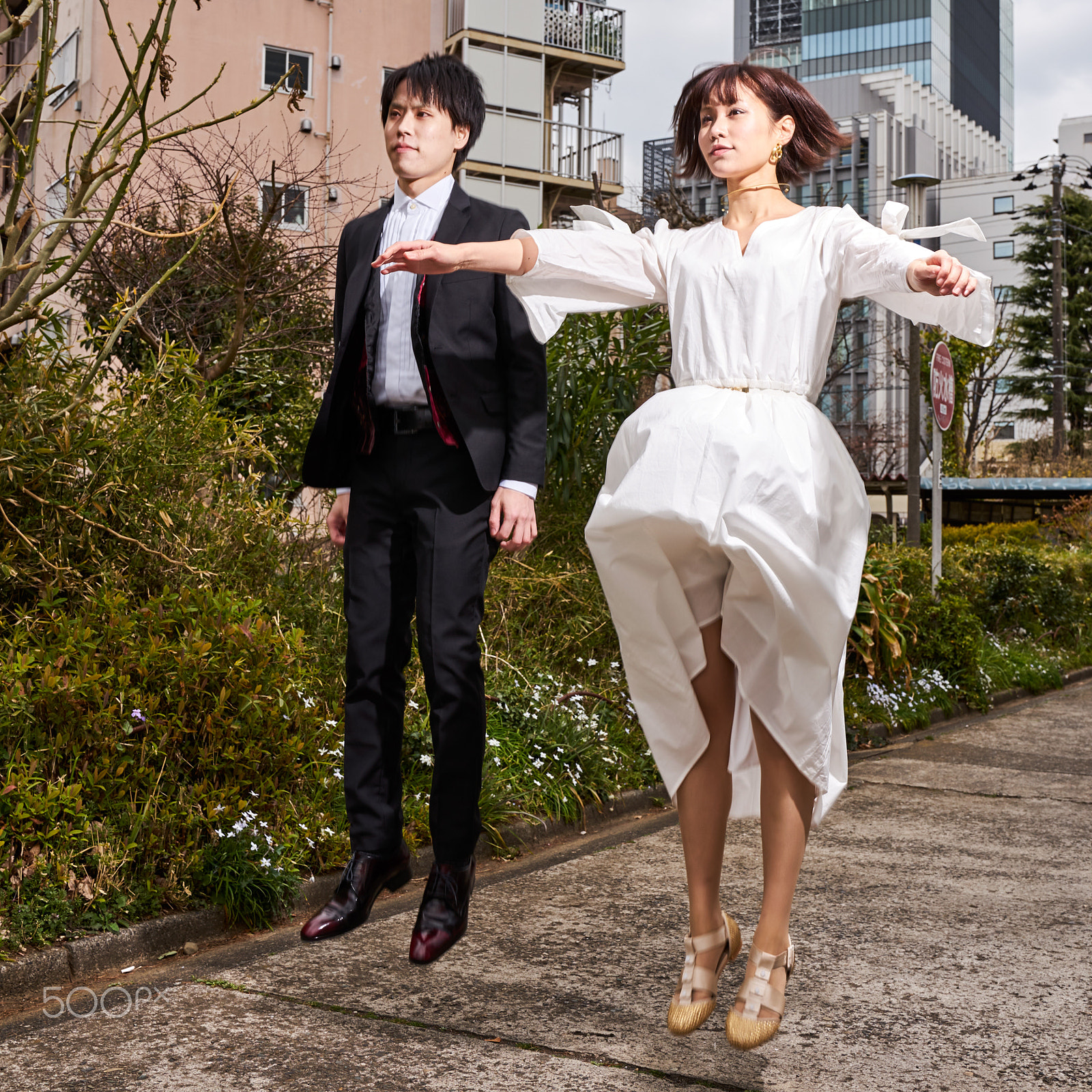 Sony a7 II + Sony FE 24-70mm F2.8 GM sample photo. Jump photography