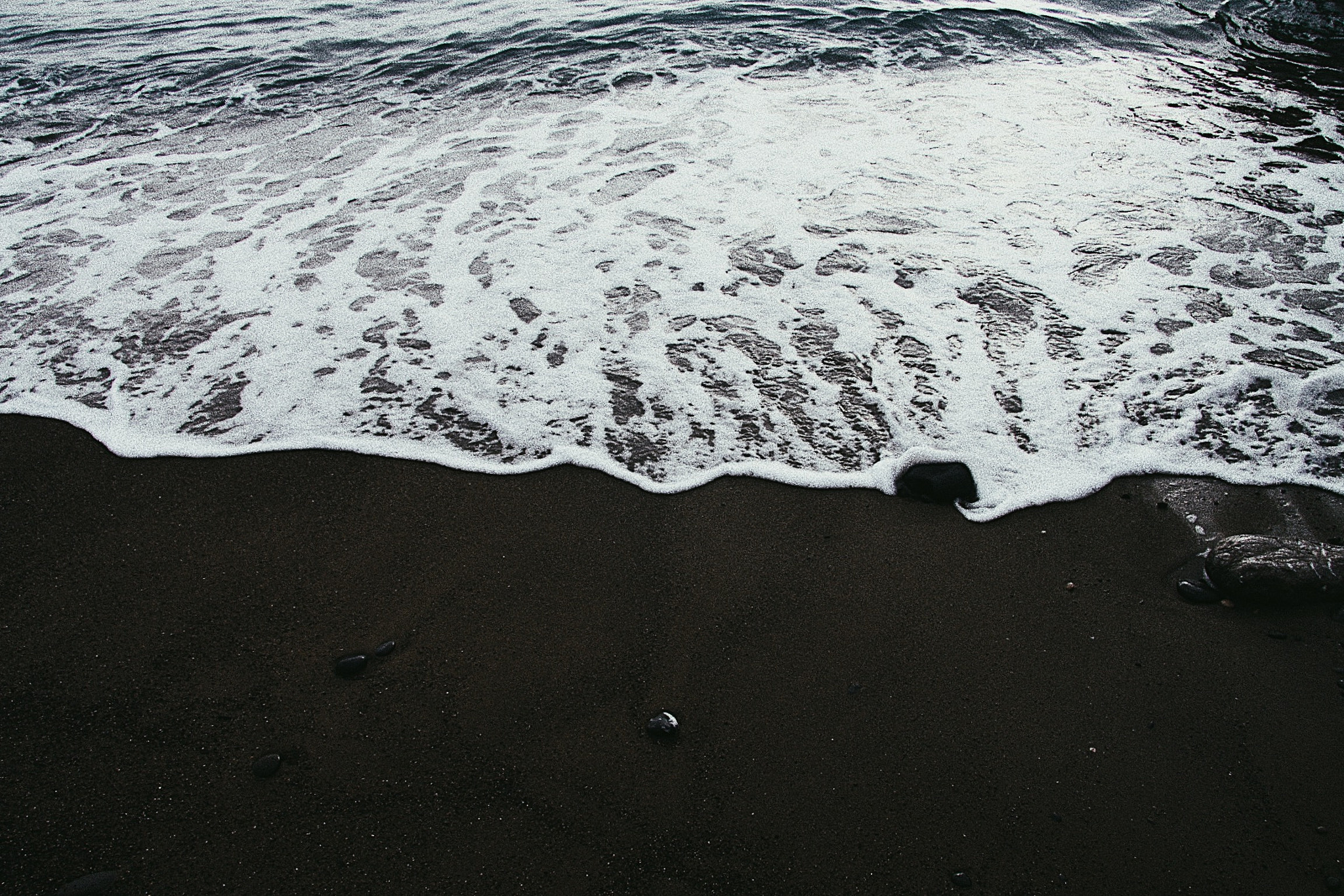 Canon EF-S 17-85mm F4-5.6 IS USM sample photo. Seaside photography