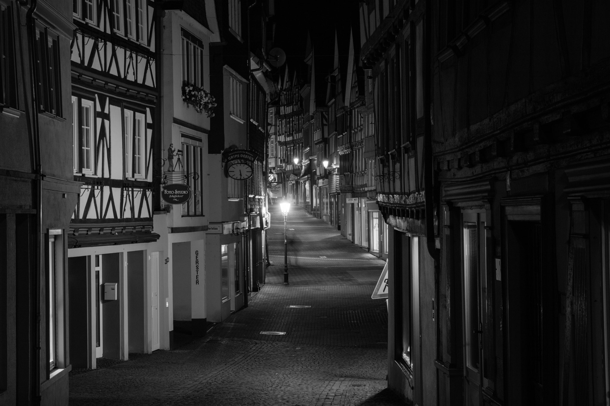 Canon EOS M3 sample photo. Wetzlar's streets photography