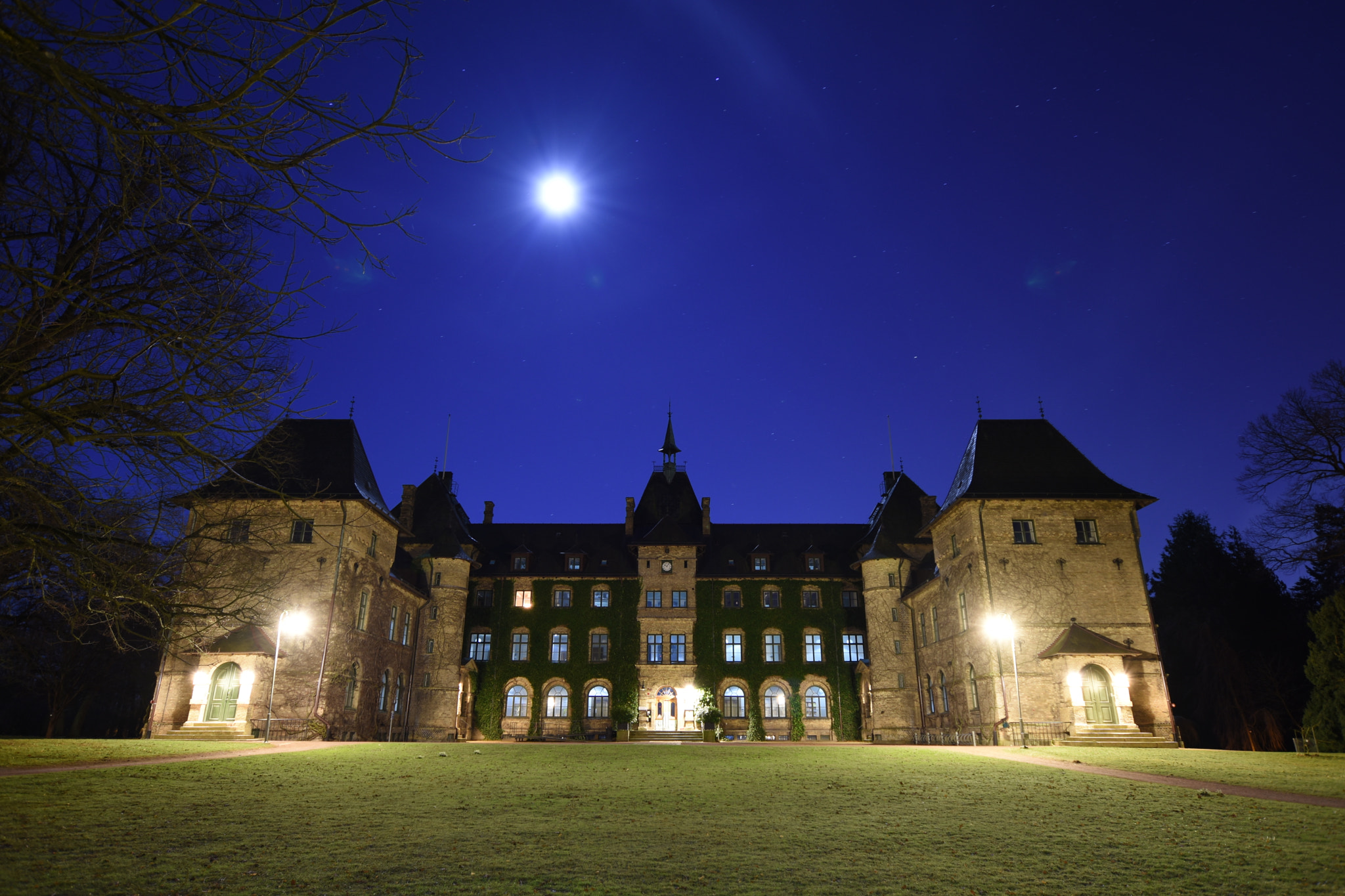 Nikon D3400 sample photo. Alnarps castle under the full moon photography