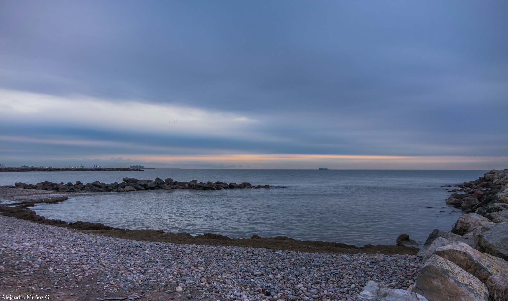 Sony Cyber-shot DSC-RX10 + 24-200mm F2.8 sample photo. Very cloudy dawn in the puig (valencia) photography