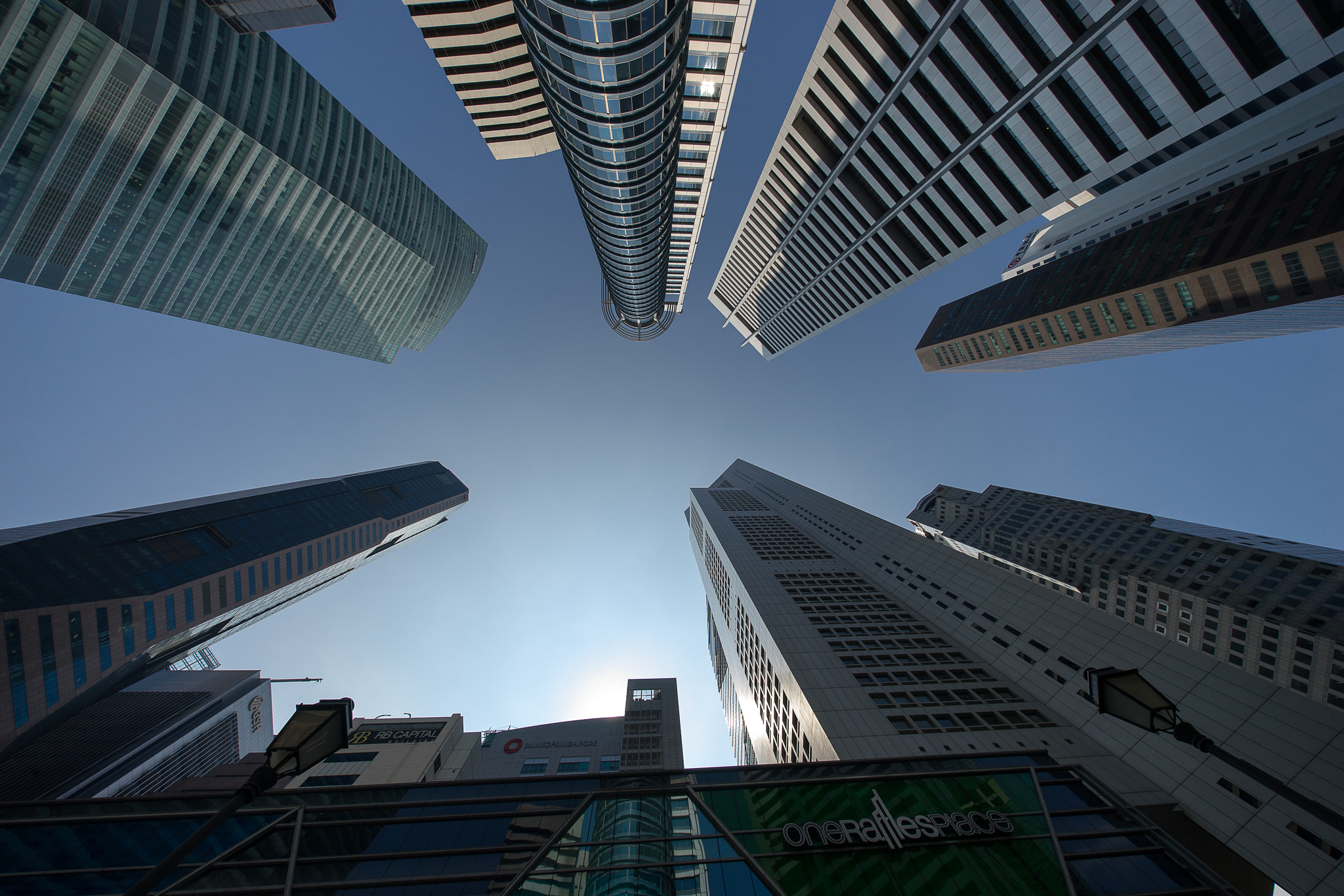 Sony a7 + Voigtlander HELIAR-HYPER WIDE 10mm F5.6 sample photo. Skyscrapers photography