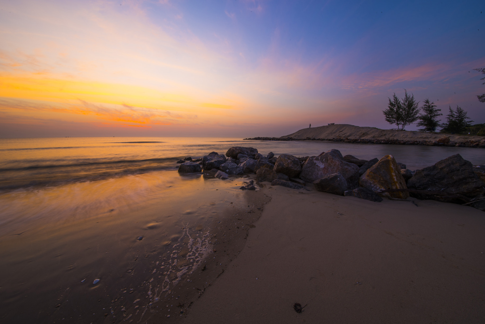 Nikon D750 + Sigma 12-24mm F4.5-5.6 II DG HSM sample photo. Before the sun come. photography