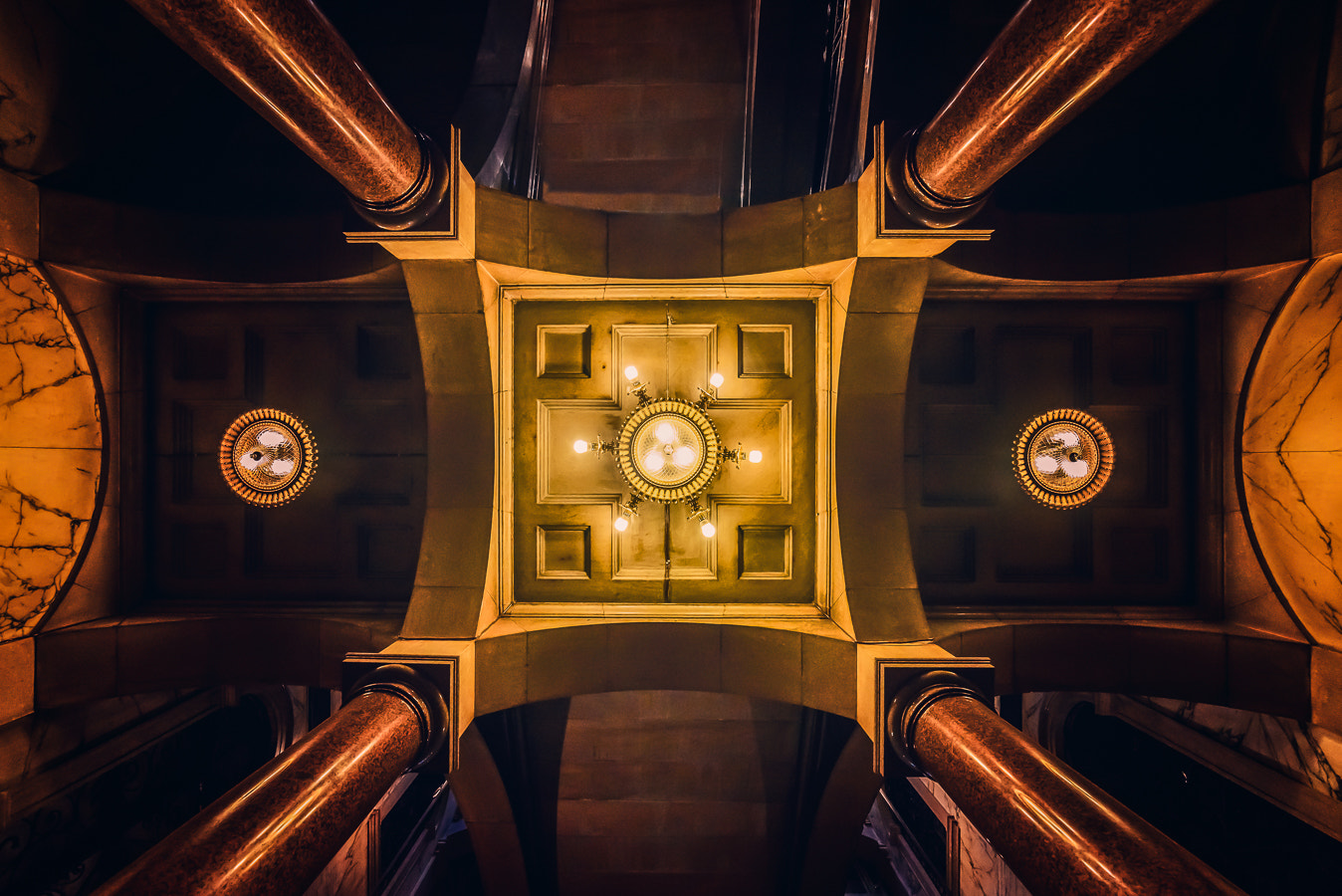 Samyang 14mm F2.8 ED AS IF UMC sample photo. Vienna - looking up photography