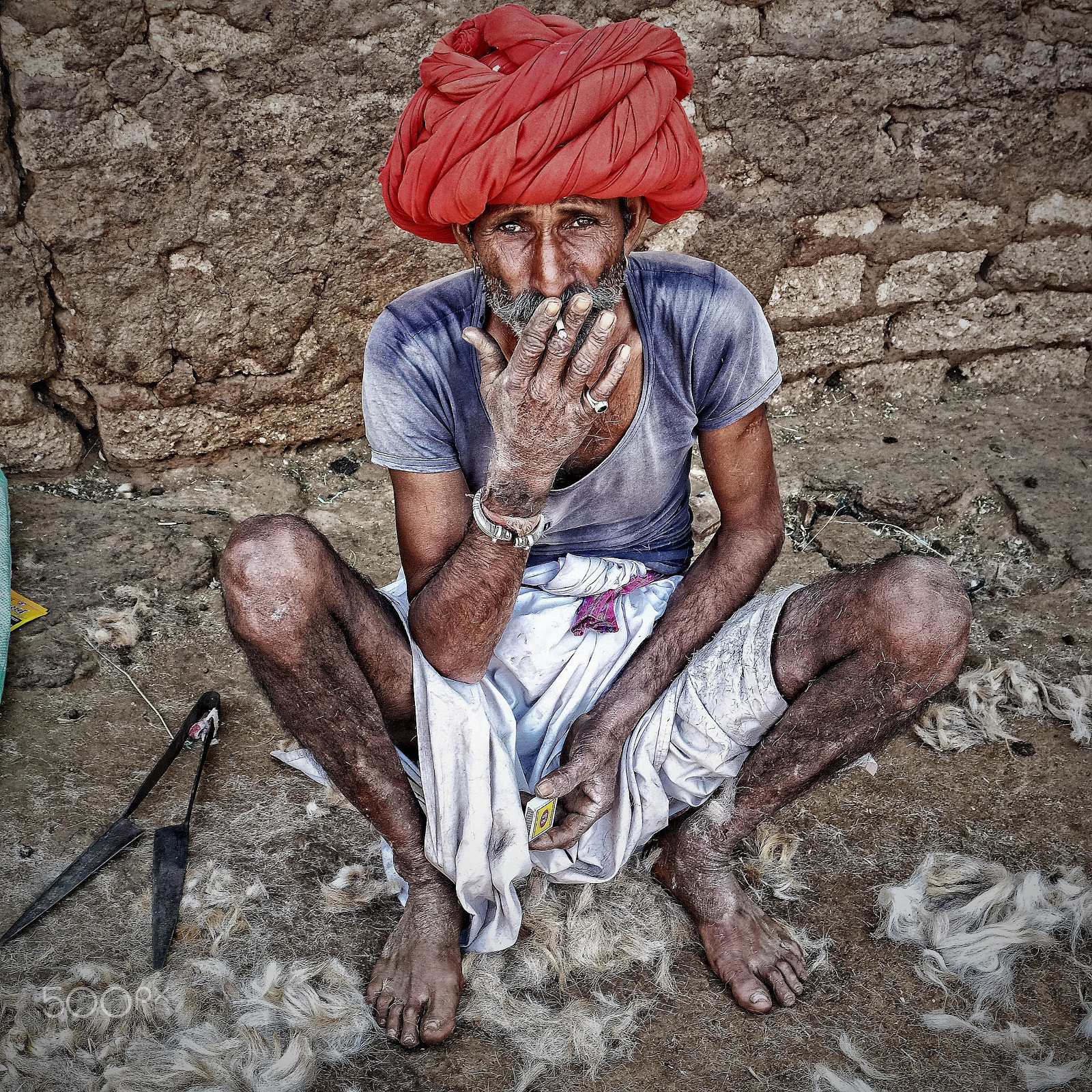 Fujifilm X-E2 + Fujifilm XF 18-55mm F2.8-4 R LM OIS sample photo. Sheep trimmer rajasthan photography