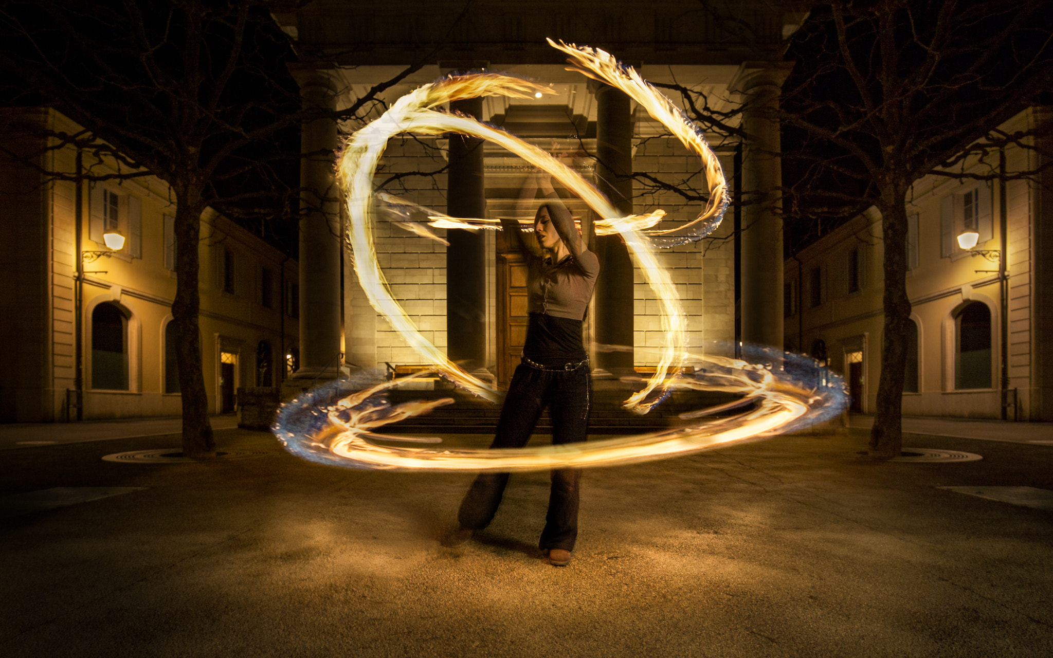 Canon EF 16-35mm F4L IS USM sample photo. Fire storm photography
