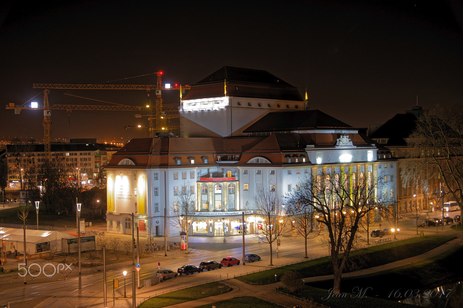 Sigma 17-50mm F2.8 EX DC OS HSM sample photo. Bauboom am schauspielhaus photography