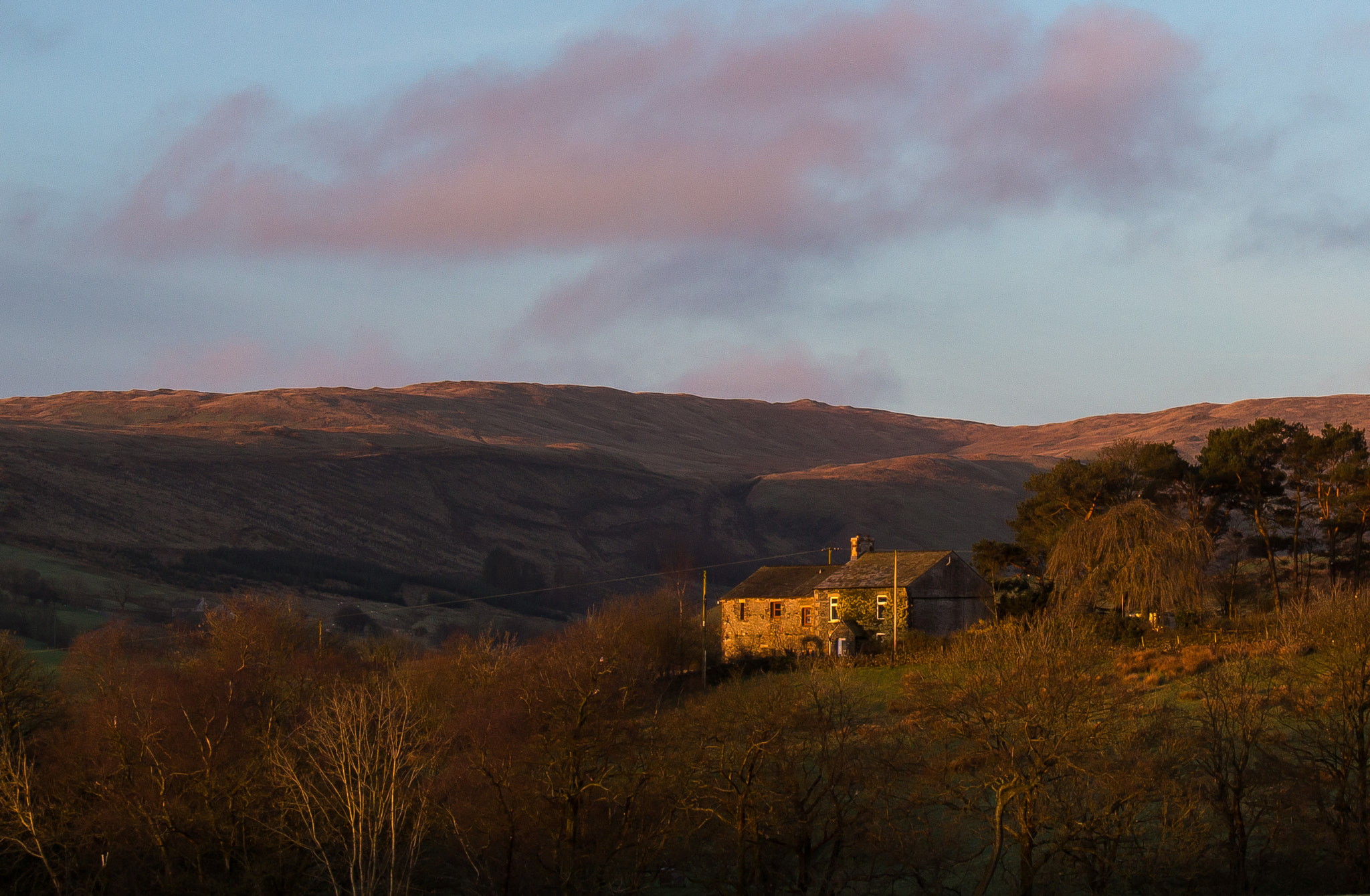 Canon EF-S 18-200mm F3.5-5.6 IS sample photo. Cumbrian farmhouse photography