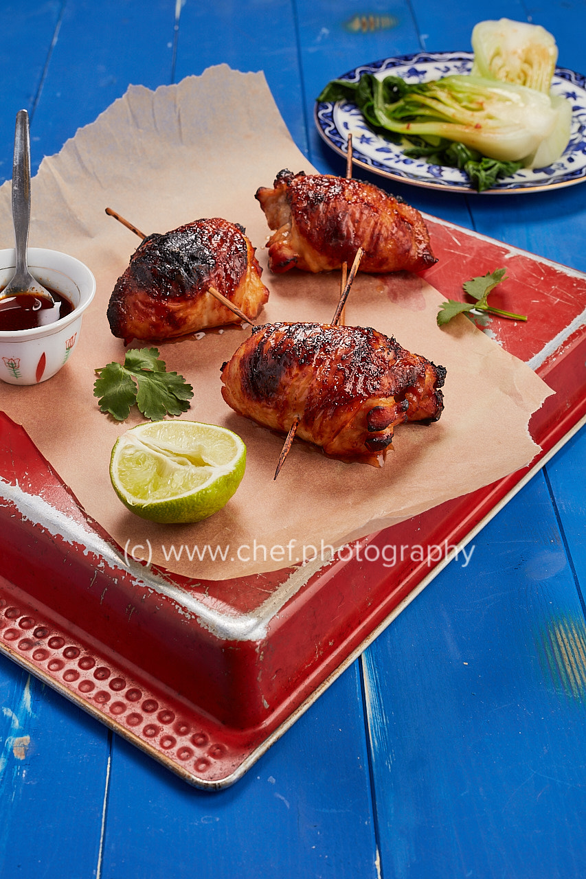 Canon EOS 5DS R sample photo. Honey sriracha chicken photography