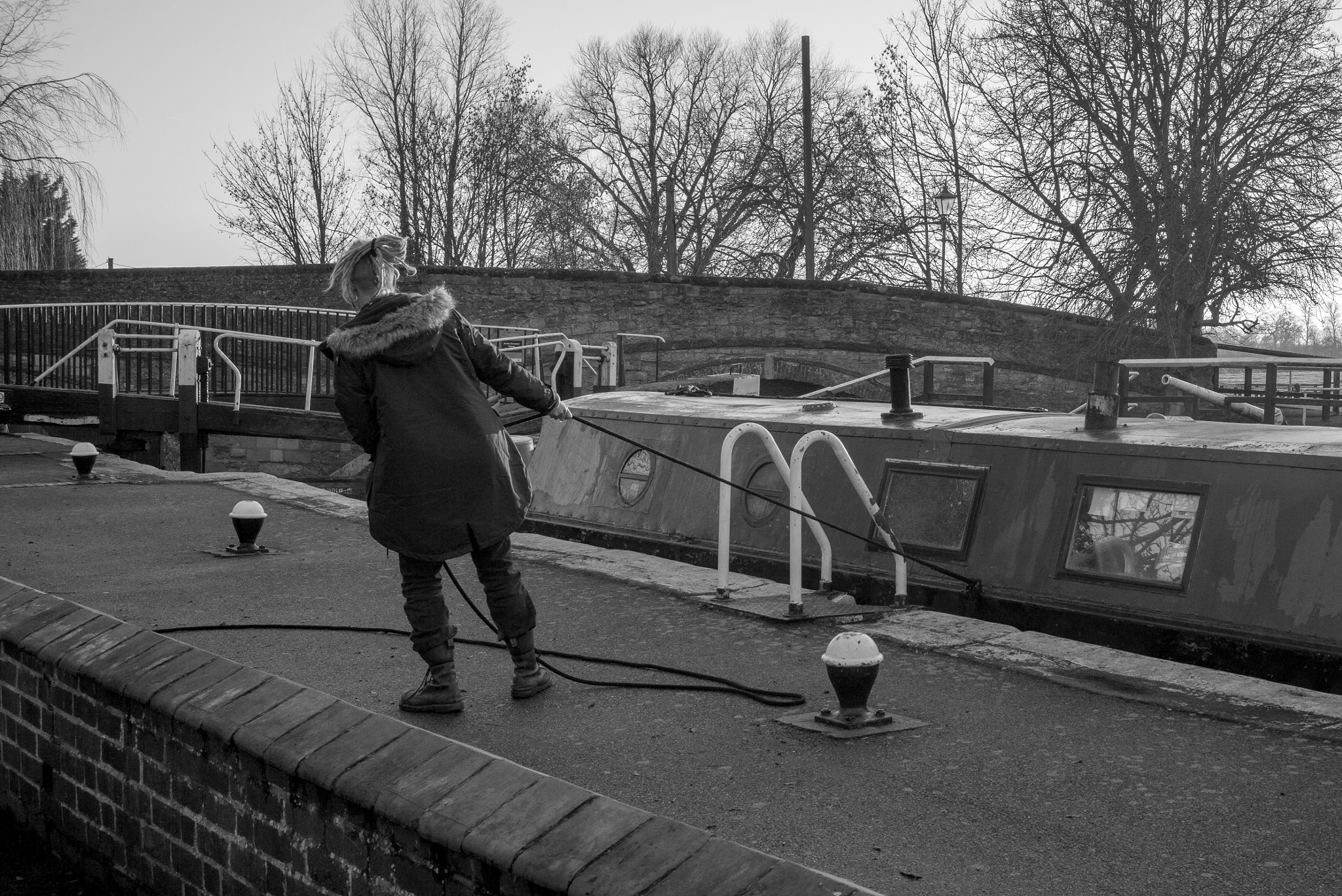 Summicron-M 1:2/35 ASPH. sample photo. Canalboat tug photography