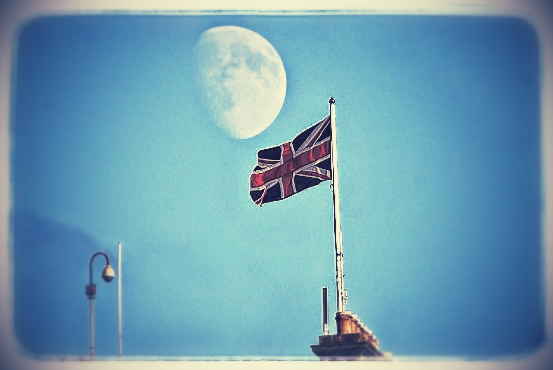 Nikon D60 + Sigma 70-300mm F4-5.6 APO DG Macro sample photo. British flag with moon photography