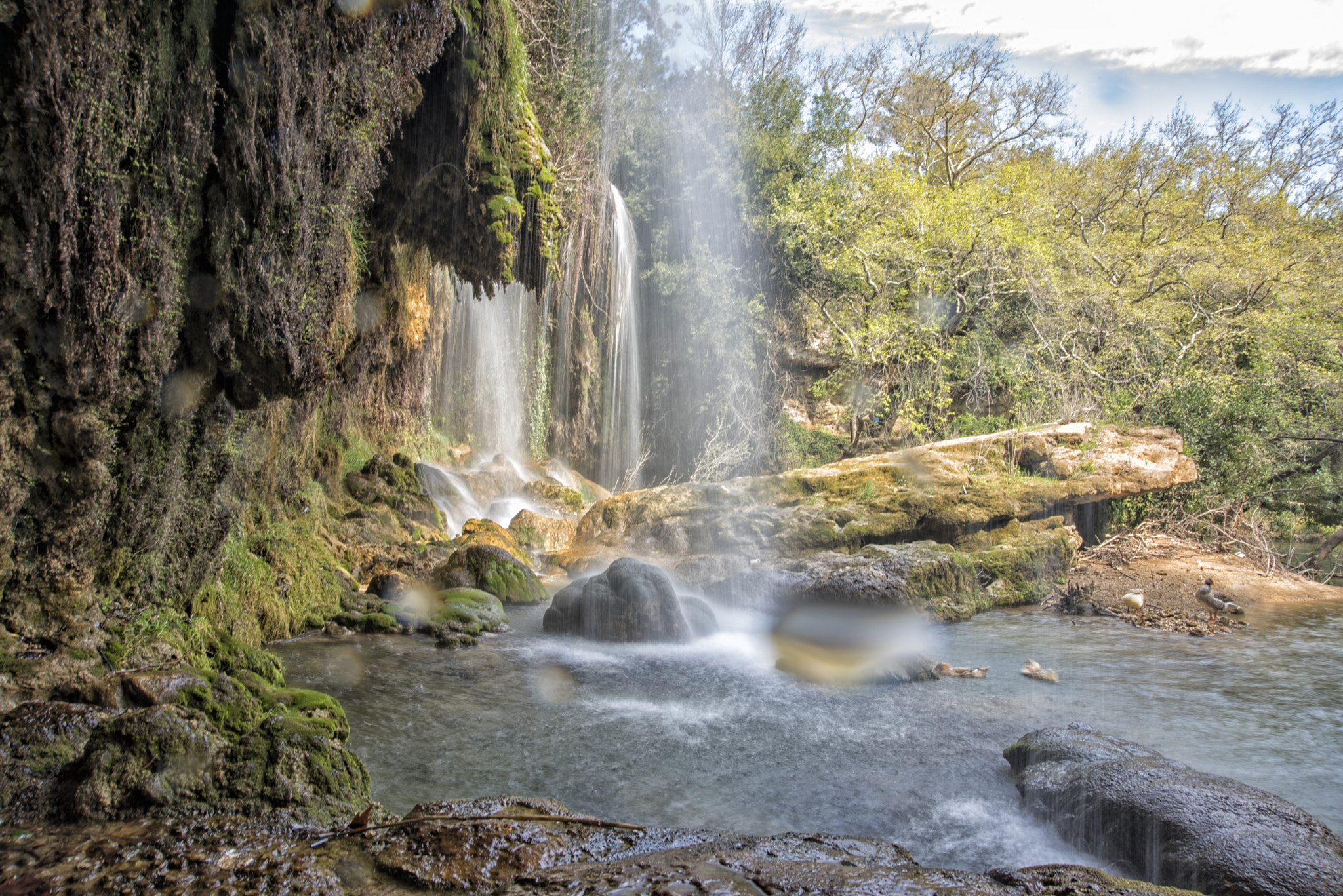 Nikon AF Nikkor 24-85mm F2.8-4D IF sample photo. Behind the waterfall photography