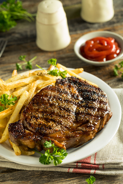 Canon EOS 5D Mark IV sample photo. Hearty homemade steak and french fries photography