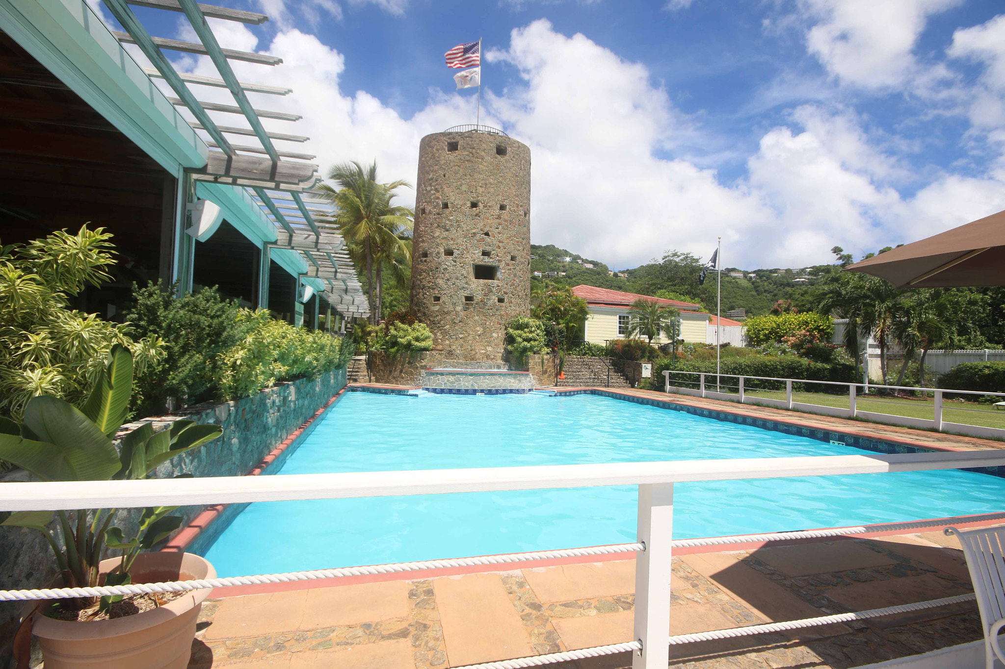 Canon EOS 7D Mark II + Sigma 10-20mm F4-5.6 EX DC HSM sample photo. Pool in st. thomas  photography