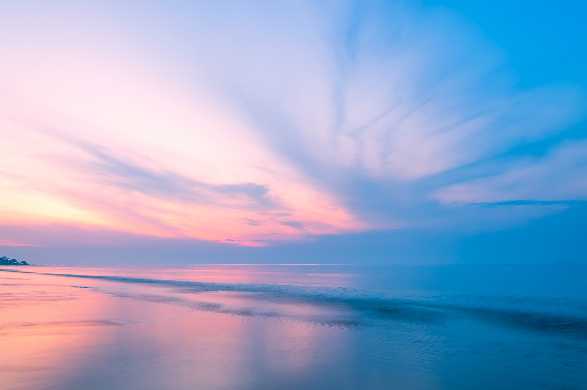 Nikon D300 sample photo. Sweet sunrise over the sea at rayong beach photography