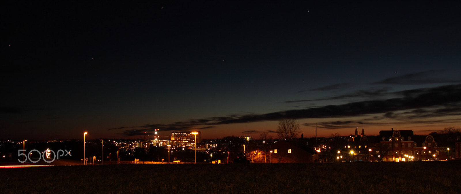 Canon EOS 50D + Sigma 18-200mm f/3.5-6.3 DC OS sample photo. Viborg by night photography