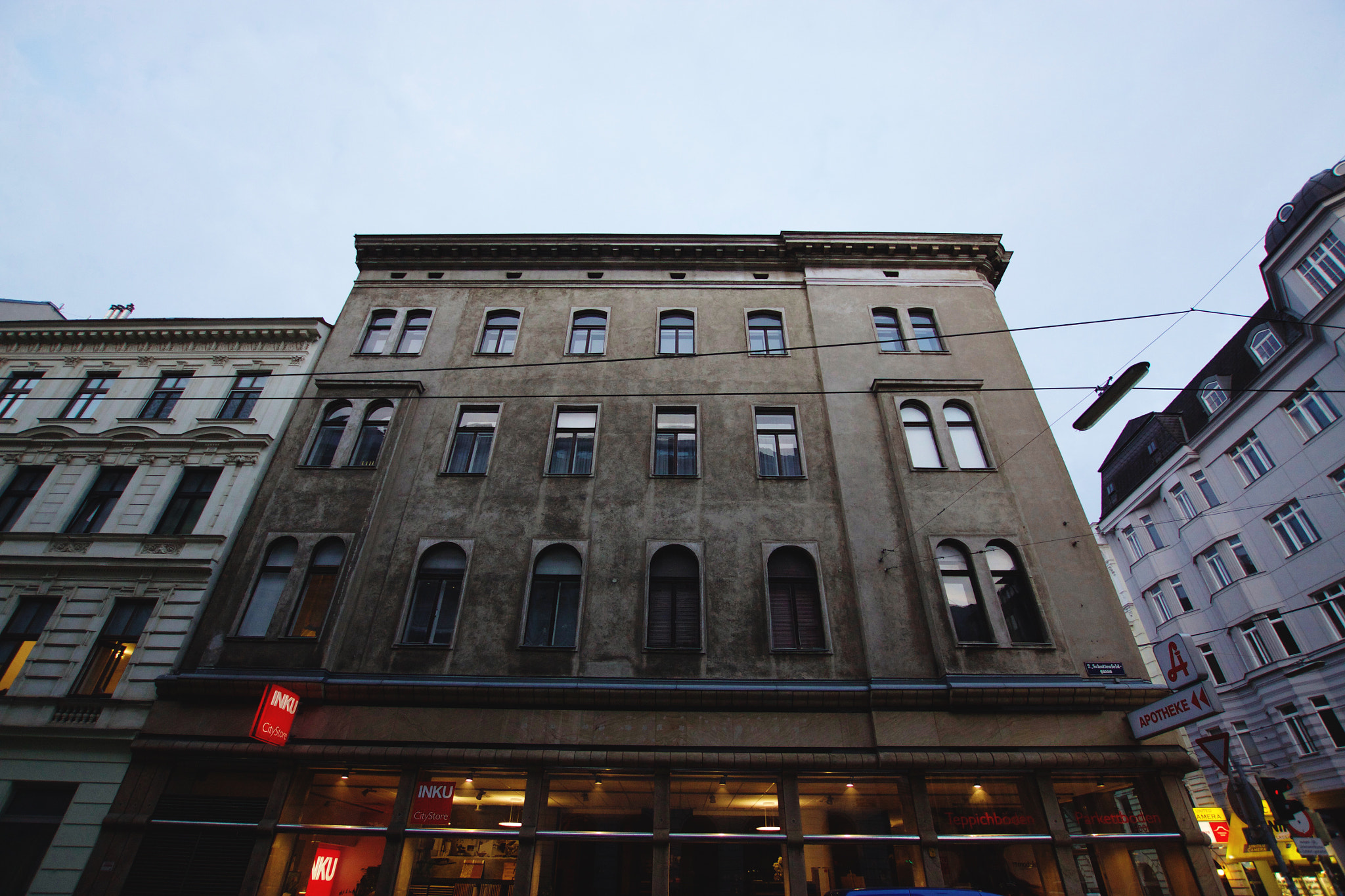 Sigma 10-20mm F3.5 EX DC HSM sample photo. Vienna during sunset photography