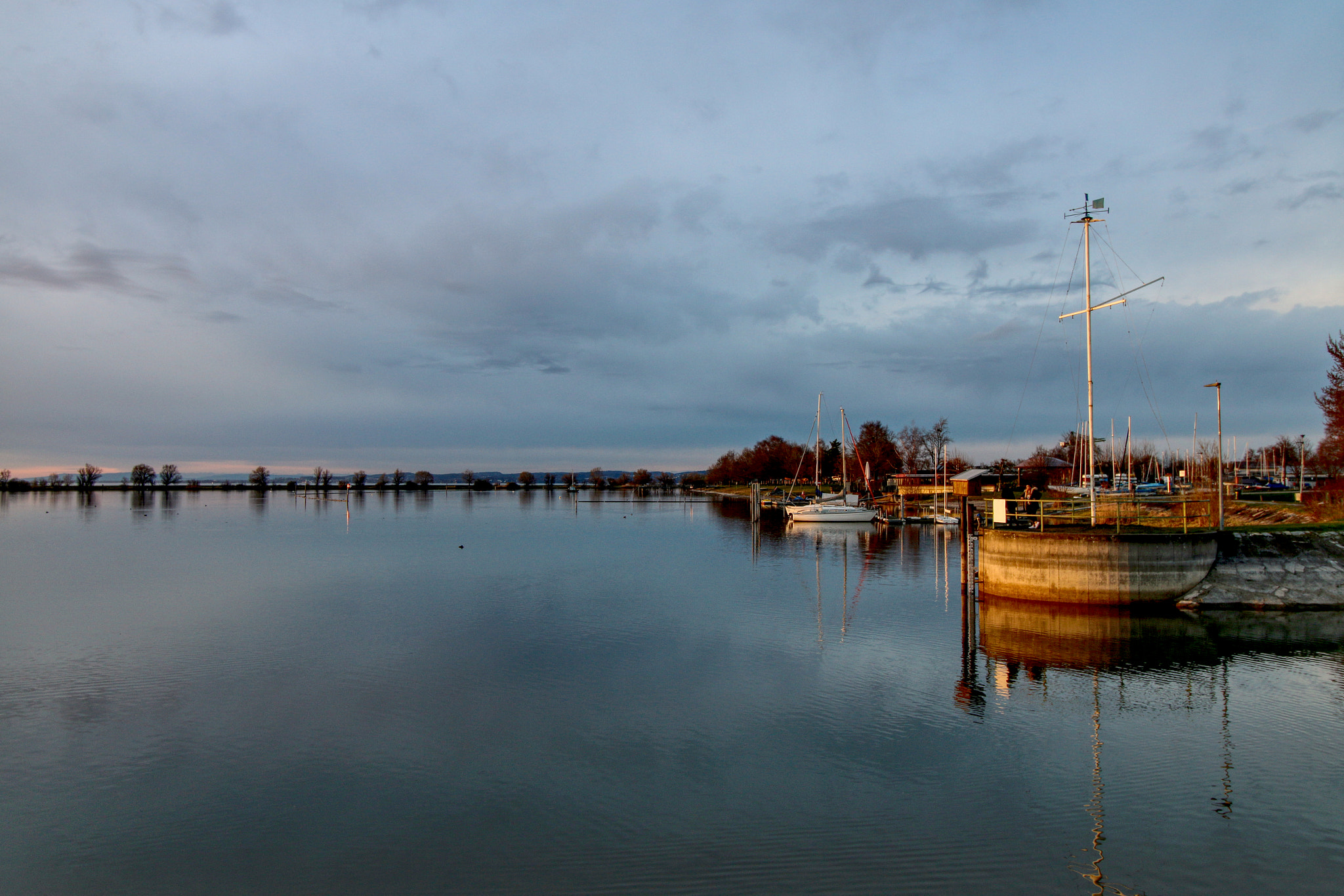 Canon EOS 70D sample photo. Sundown at lake constance photography