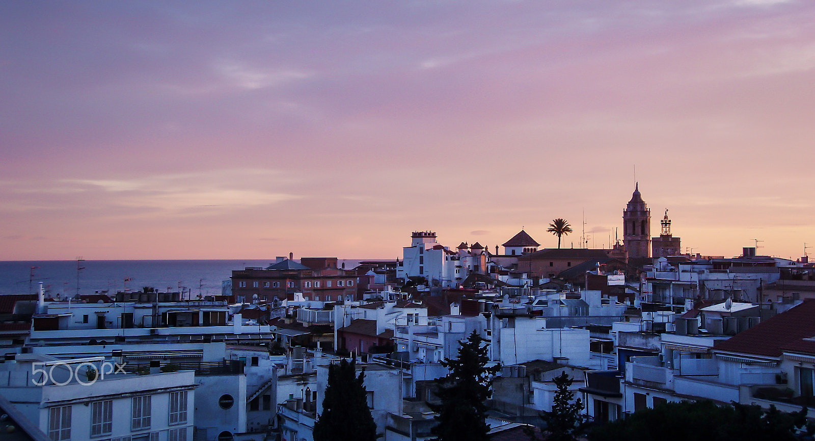 Olympus X-3,C-60Z sample photo. Sitges photography