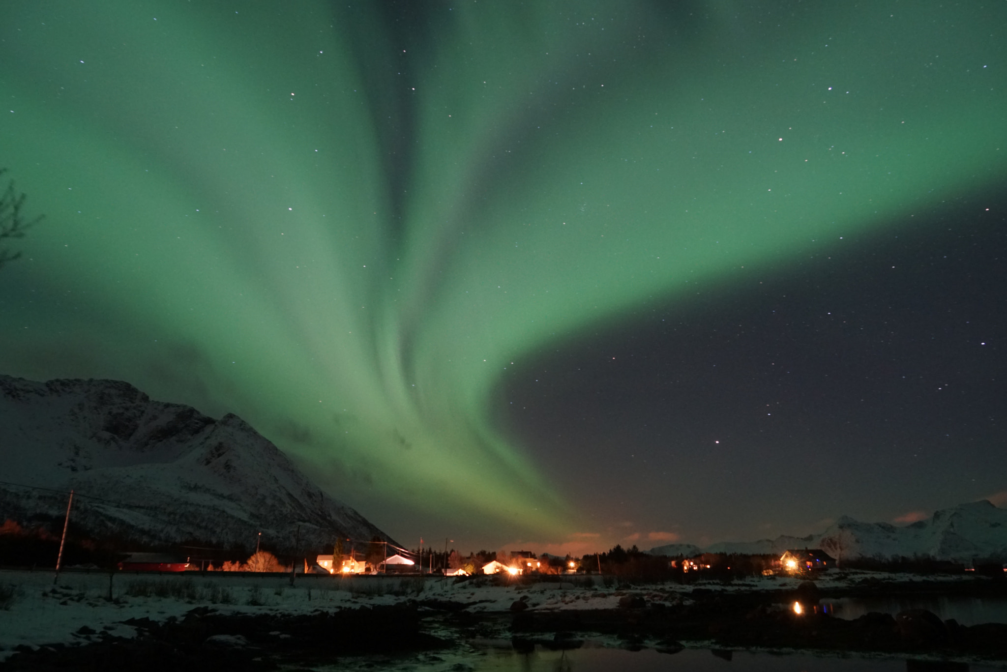 Sony a7R sample photo. Nordlicht über kleppstad auf den lofoten photography