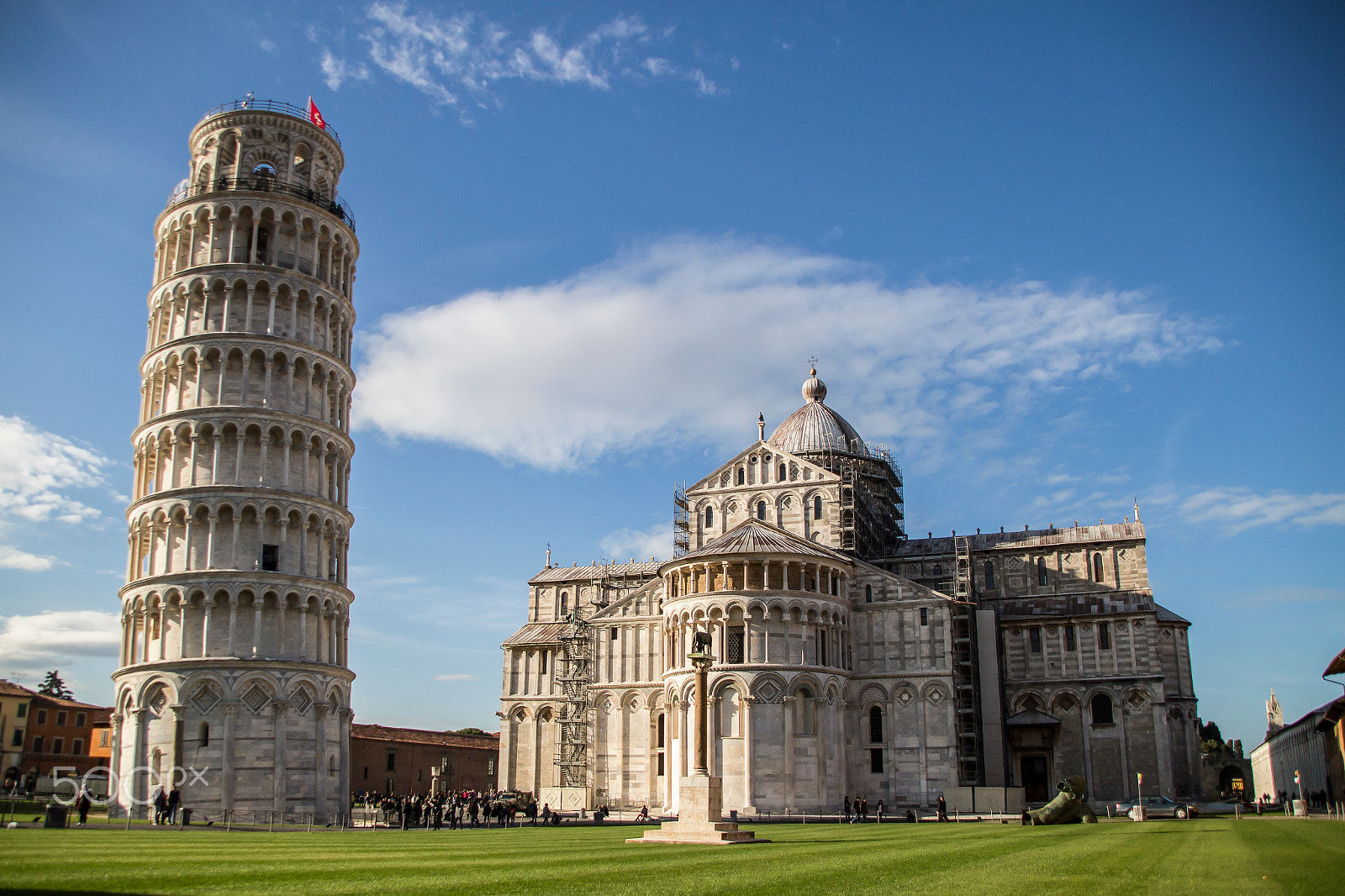 Canon TS-E 90mm F2.8 Tilt-Shift sample photo. Leaning tower of pisa photography