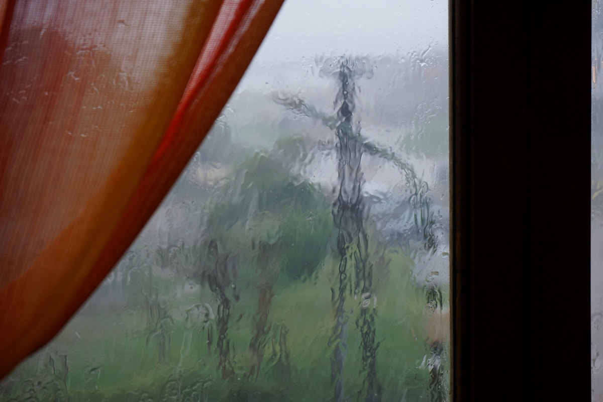 Sony FE 28-70mm F3.5-5.6 OSS sample photo. Lluvia photography