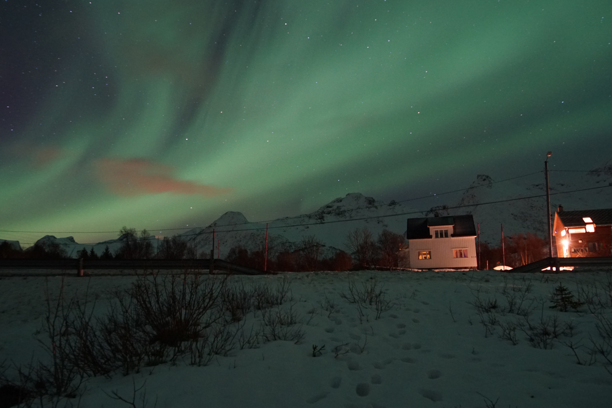 Sony FE 24-240mm F3.5-6.3 OSS sample photo. Aurora borealis photography